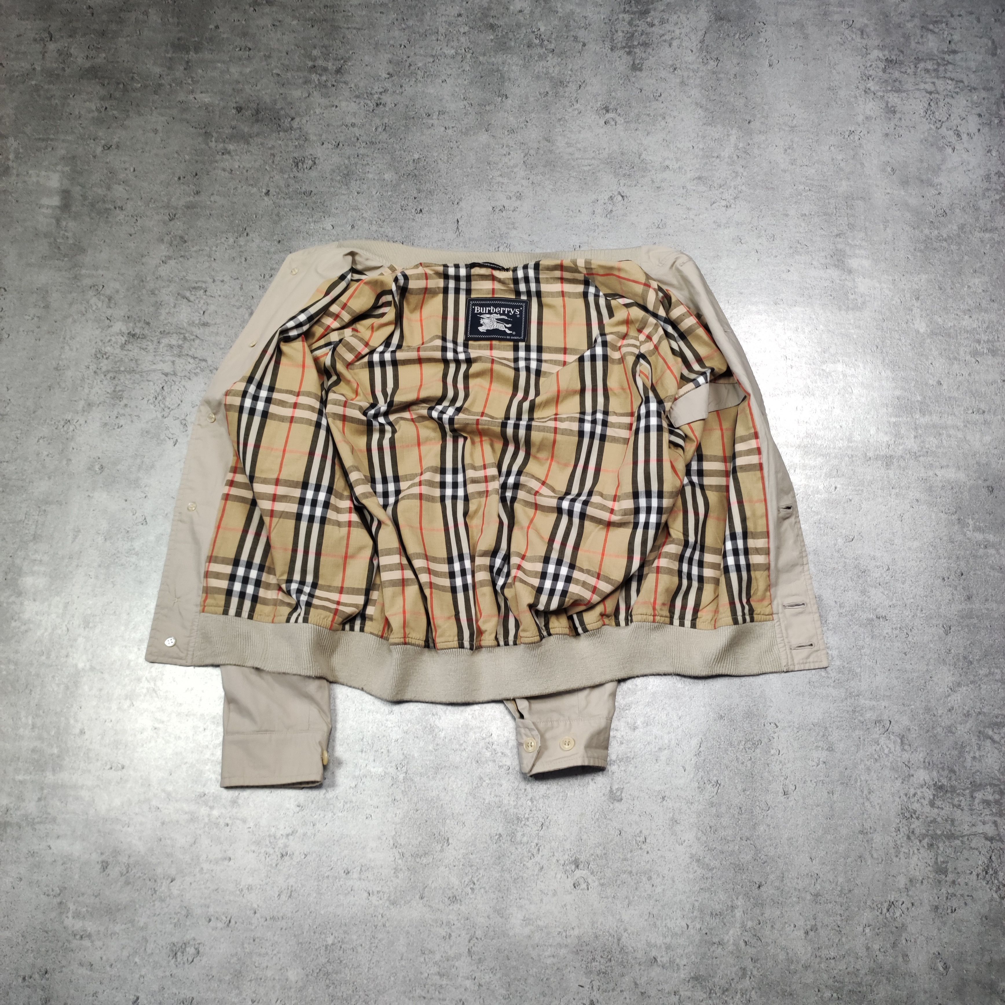 Burberry × Vintage RARE Vintage Beige Burberry London Checkered Light Jacket Size US M / EU 48-50 / 2 - 2 Thumbnail
