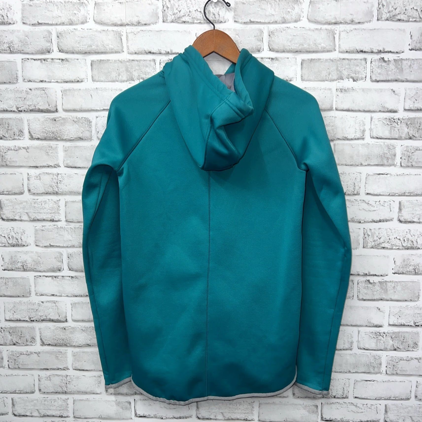 Under Armour Under Armour Hoodie Pullover Coldgear Blue Womens XS Size Pullover Hoodie Blue Womens XS Coldgear Size XS / US 0-2 / IT 36-38 - 4 Thumbnail