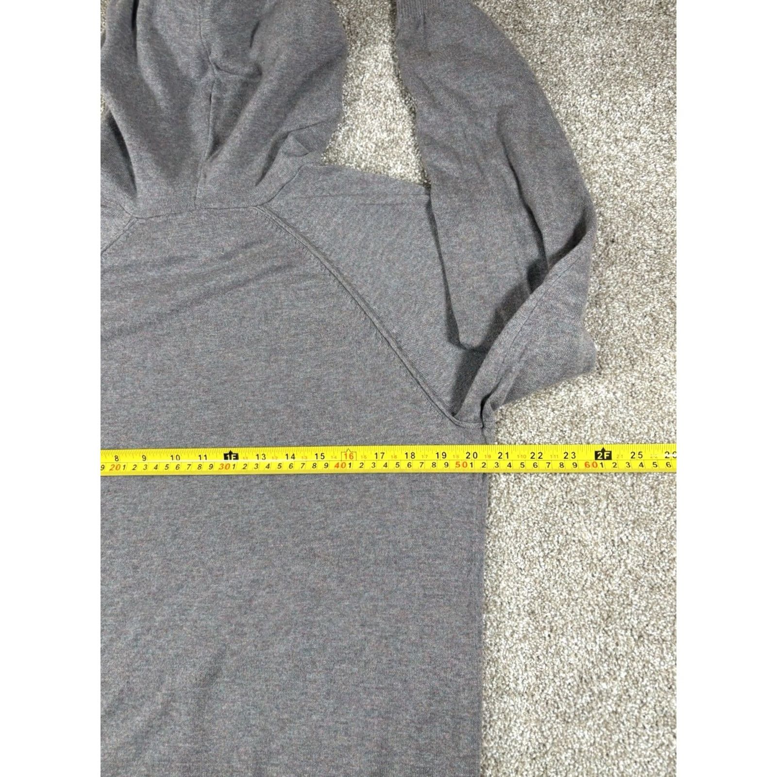 Old Navy Old Navy Sweater Hoodie Long Sleeve Casual Mens Medium Multicolor Cotton Polyester Knit Pullover Classic Colorful Pockets Crew Neck Size US M / EU 48-50 / 2 - 8 Thumbnail