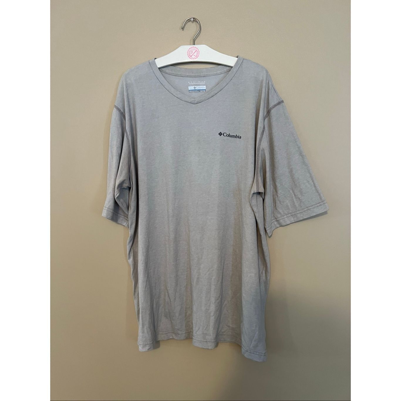 Columbia Columbia Grey Omni-Wick T-Shirt Men’s Size XLT FLAWS Size US XL / EU 56 / 4 - 1 Thumbnail