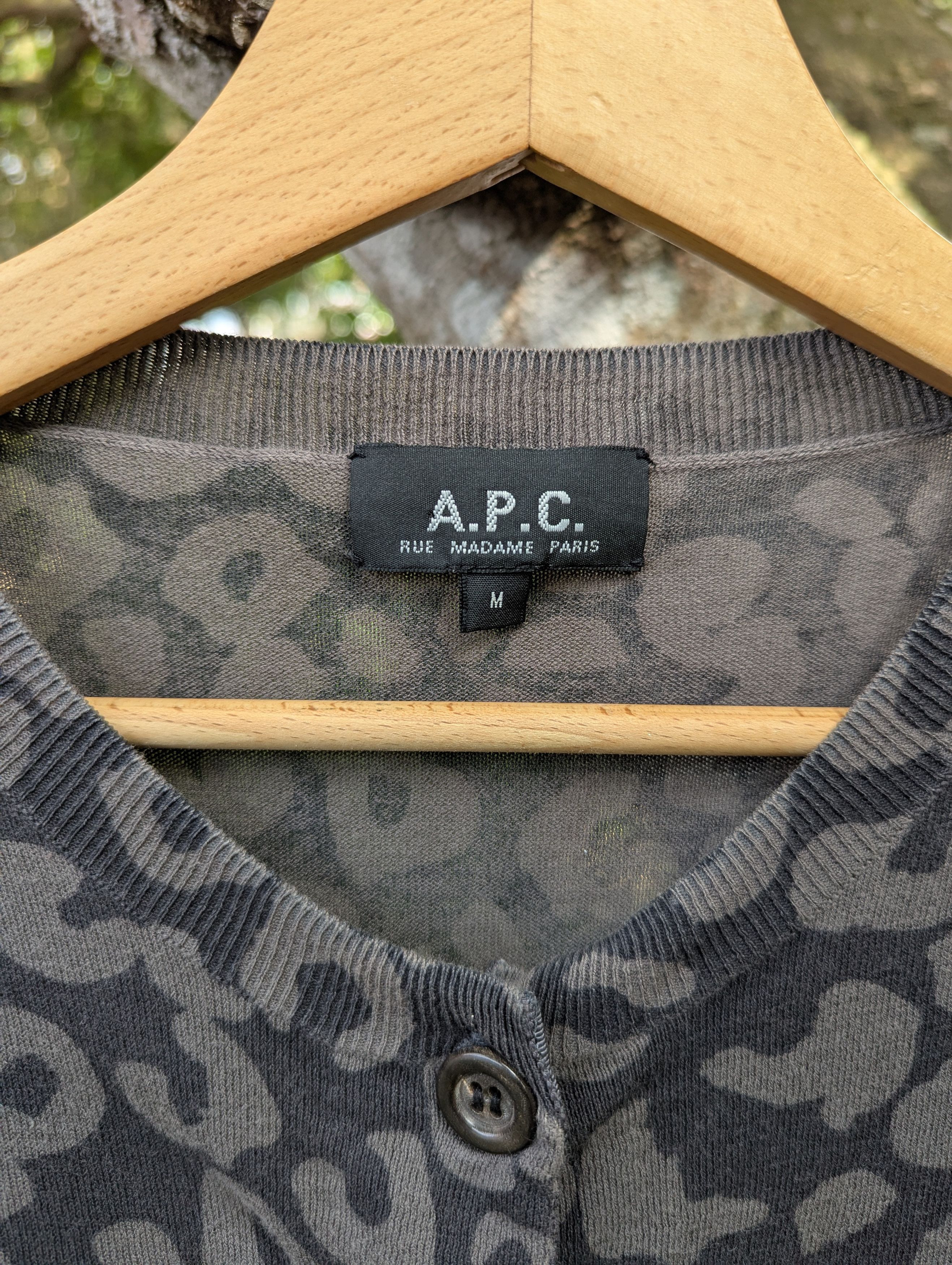 A.P.C. A.P.C Rue Madame Paris Cheetah Leapord Print Cardigan Size M / US 6-8 / IT 42-44 - 2 Thumbnail