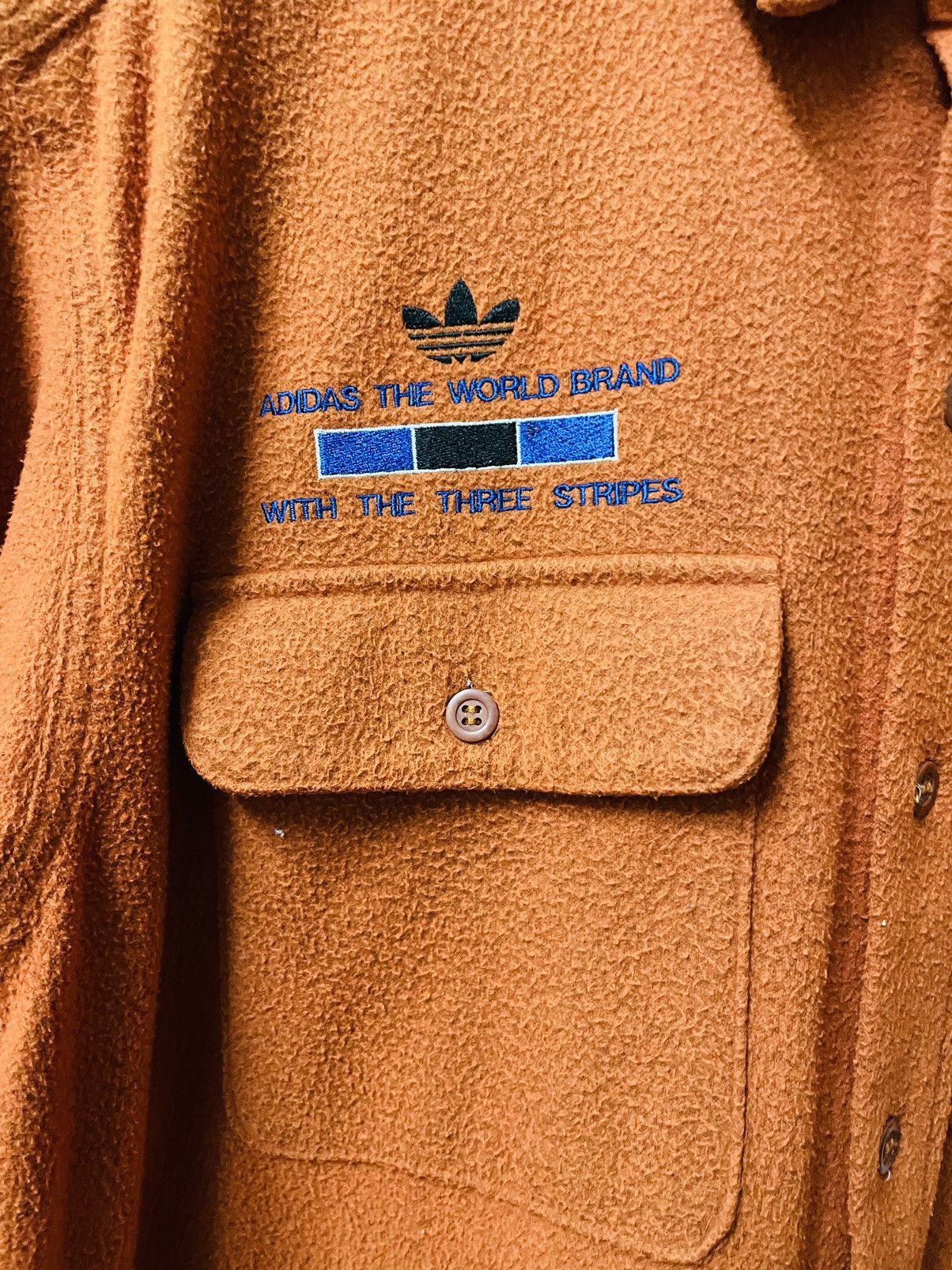 Adidas × Vintage ADIDAS JACKET velvet SHIRT THREE STRIPES Size US L / EU 52-54 / 3 - 3 Thumbnail