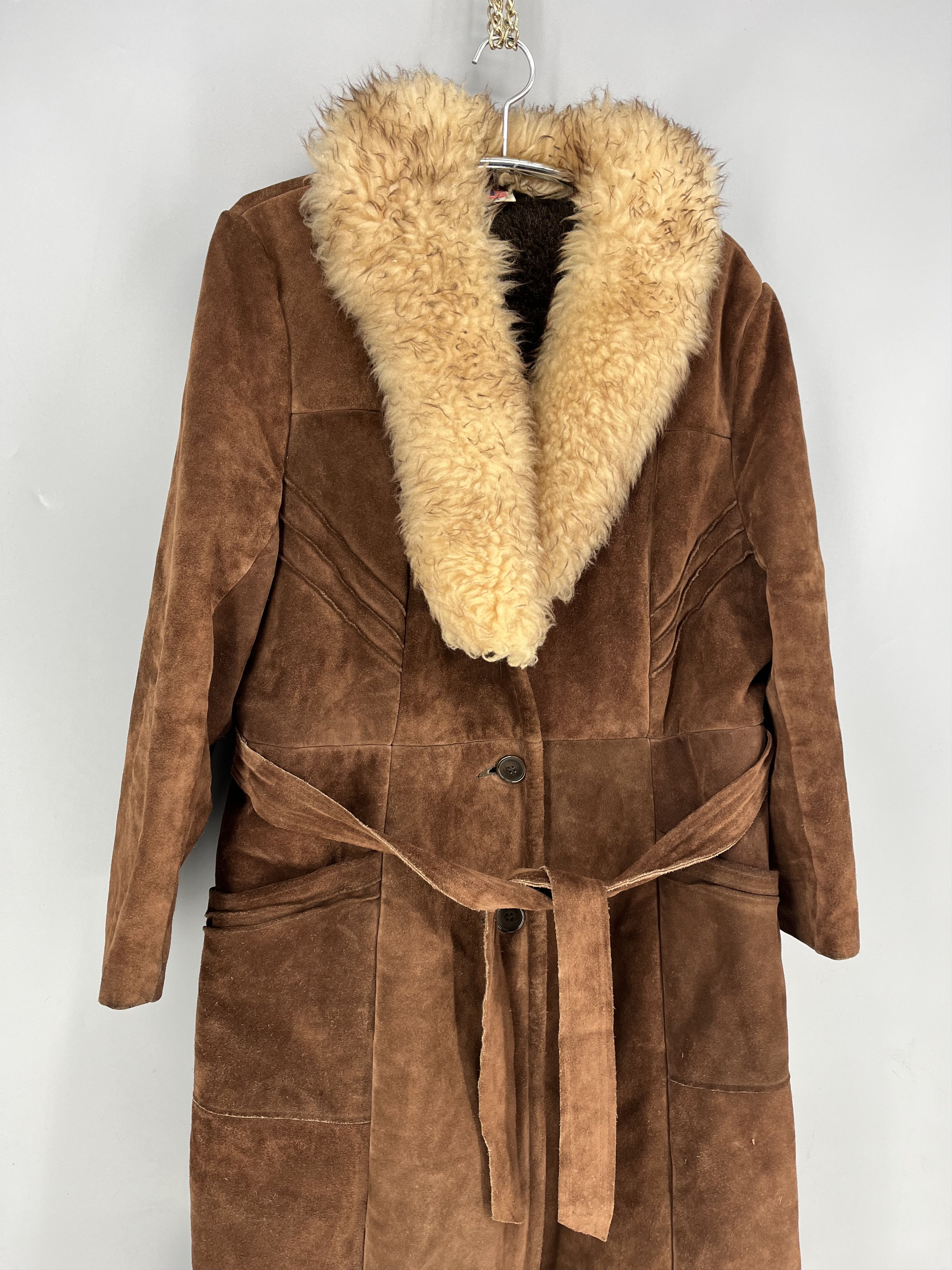 Vintage 70s Suede Shearling Coat USA Made Brown Faux Fur Lined Heavy Size US L / EU 52-54 / 3 - 3 Thumbnail