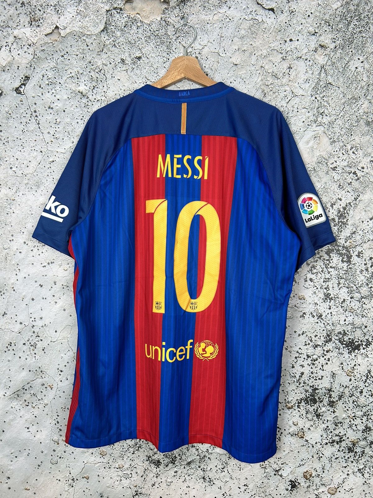 FC Barcelona Messi #10 Soccer Jersey Nike Football Rare