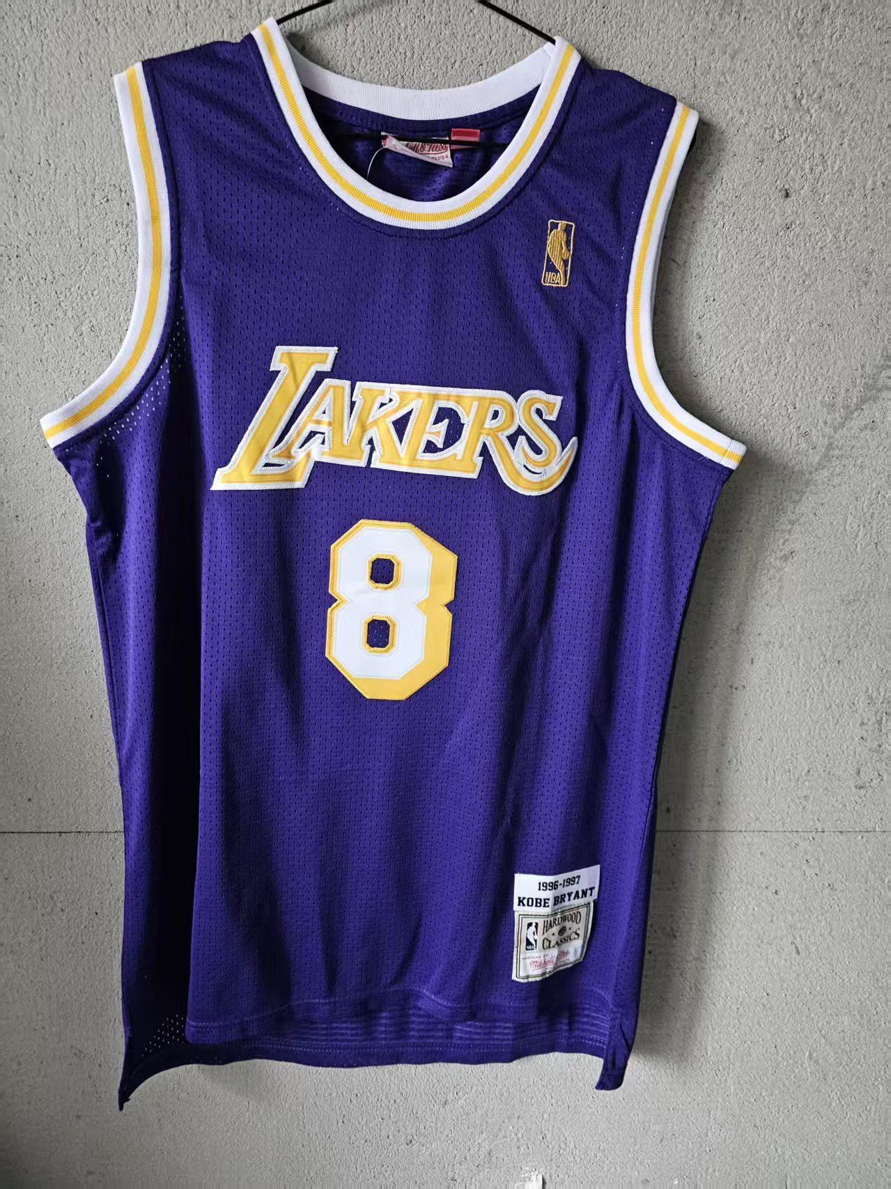NBA Laker 8 Kobe Bryant Jersey Purple Size US S / EU 44-46 / 1 - 1 Thumbnail
