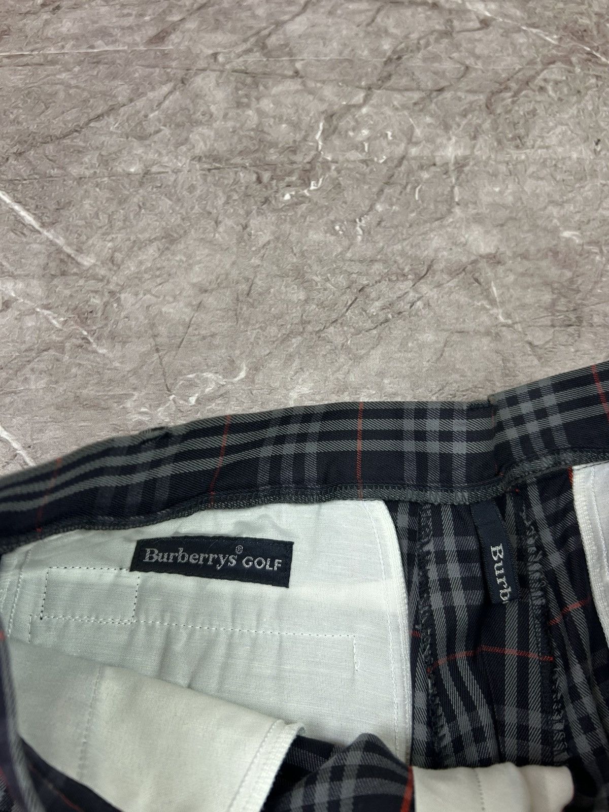 Burberry Vintage Burberrys nova check shorts pants italy checked y2k Size US 32 / EU 48 - 5 Thumbnail