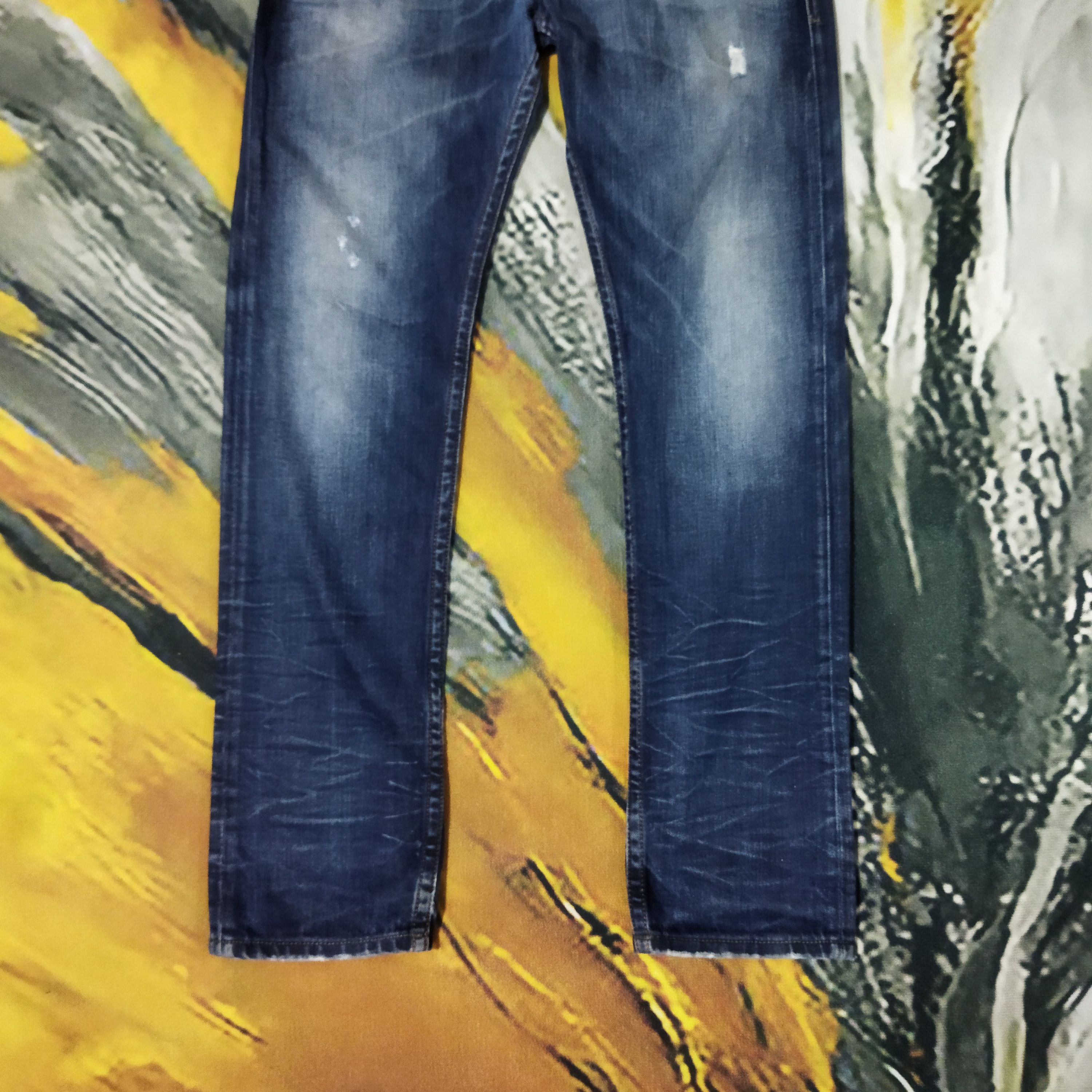 Diesel VINTAGE DIESEL DISTRESSED BLUE JEANS PANTS Size US 31 - 3 Thumbnail