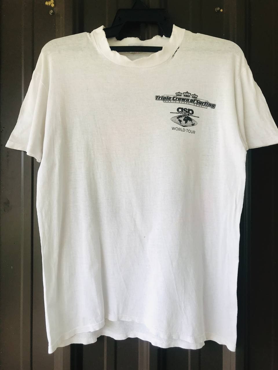 Vintage Vintage 80s Triple Crown Surfing World Tour Tee Distressed Size US S / EU 44-46 / 1 - 2 Thumbnail