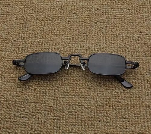 Vintage Retro punk sunglasses Size ONE SIZE - 1 Thumbnail