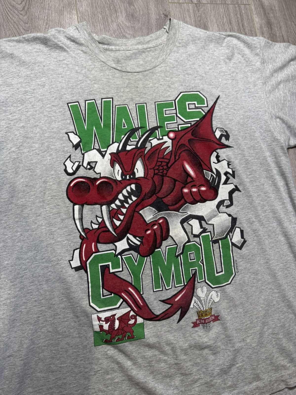 Vintage Wales Dragon 1994 Cymru Breakthrough Ich Dien Rugby Soccer Size US XL / EU 56 / 4 - 3 Thumbnail