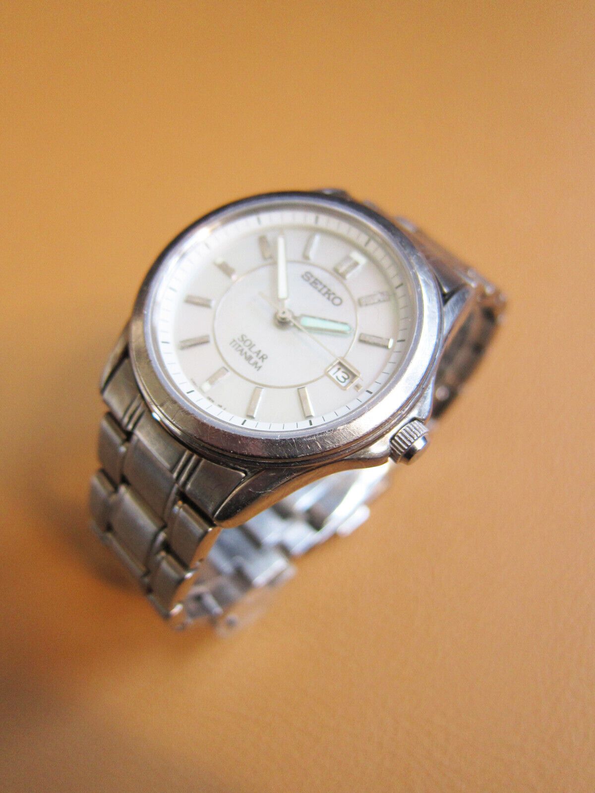 Seiko SEIKO V145-0AZ0 Solar Titanium Men's Watch with Shell Dial Size ONE SIZE - 3 Thumbnail