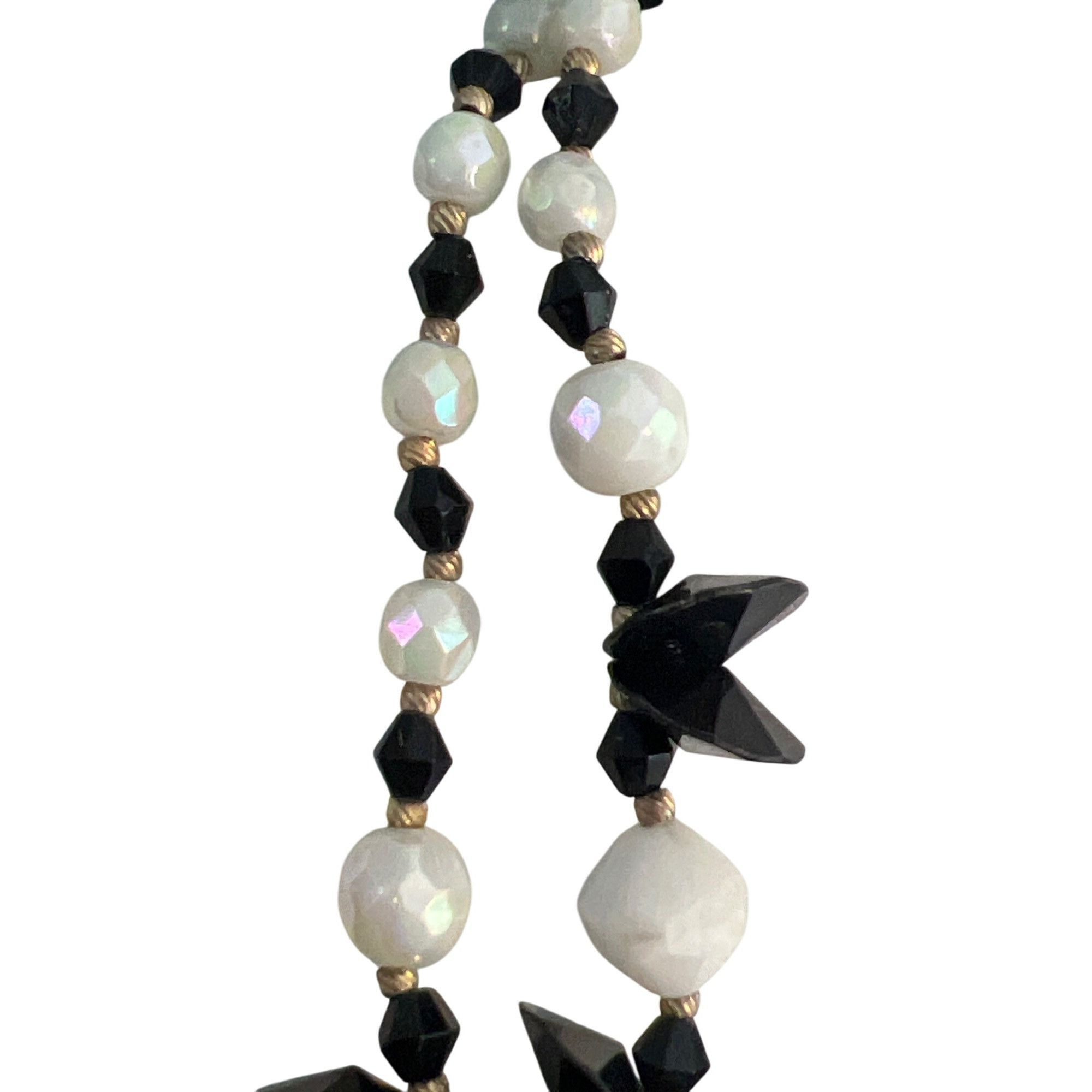 Other Vintage Black White Faceted Star Cluster Necklace Iridescent Size ONE SIZE - 3 Thumbnail