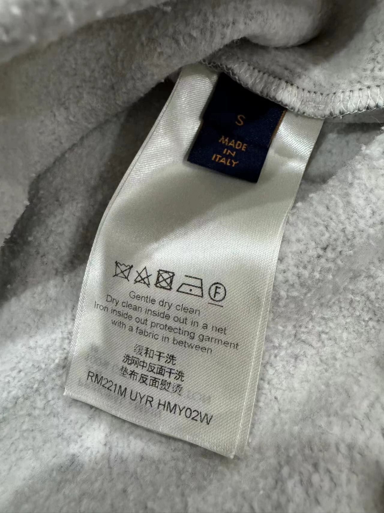 Louis Vuitton LV Sweatshirts Size S Size S / US 4 / IT 40 - 3 Thumbnail