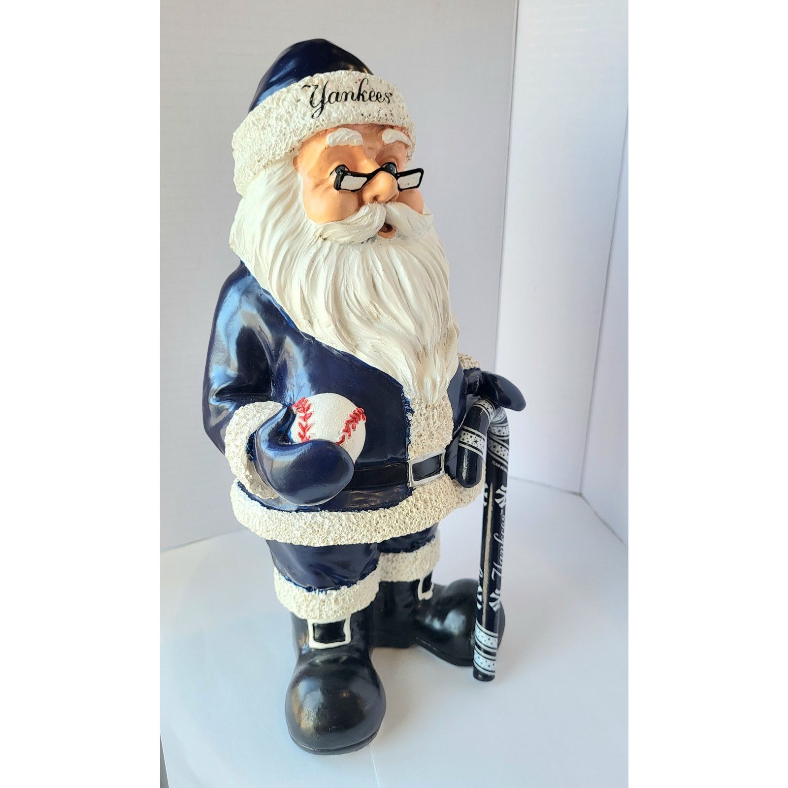 MLB MLB Yankees Forever Collectible Santa 2010 Discontinued NY Size ONE SIZE - 4 Thumbnail