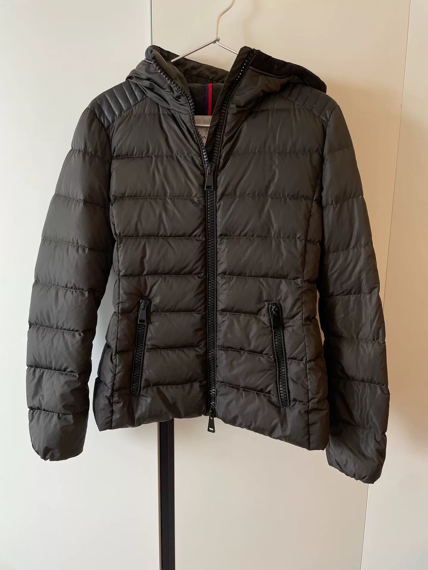 Moncler Moncler Slim Fit Down Jacket Size US S / EU 44-46 / 1 - 1 Thumbnail