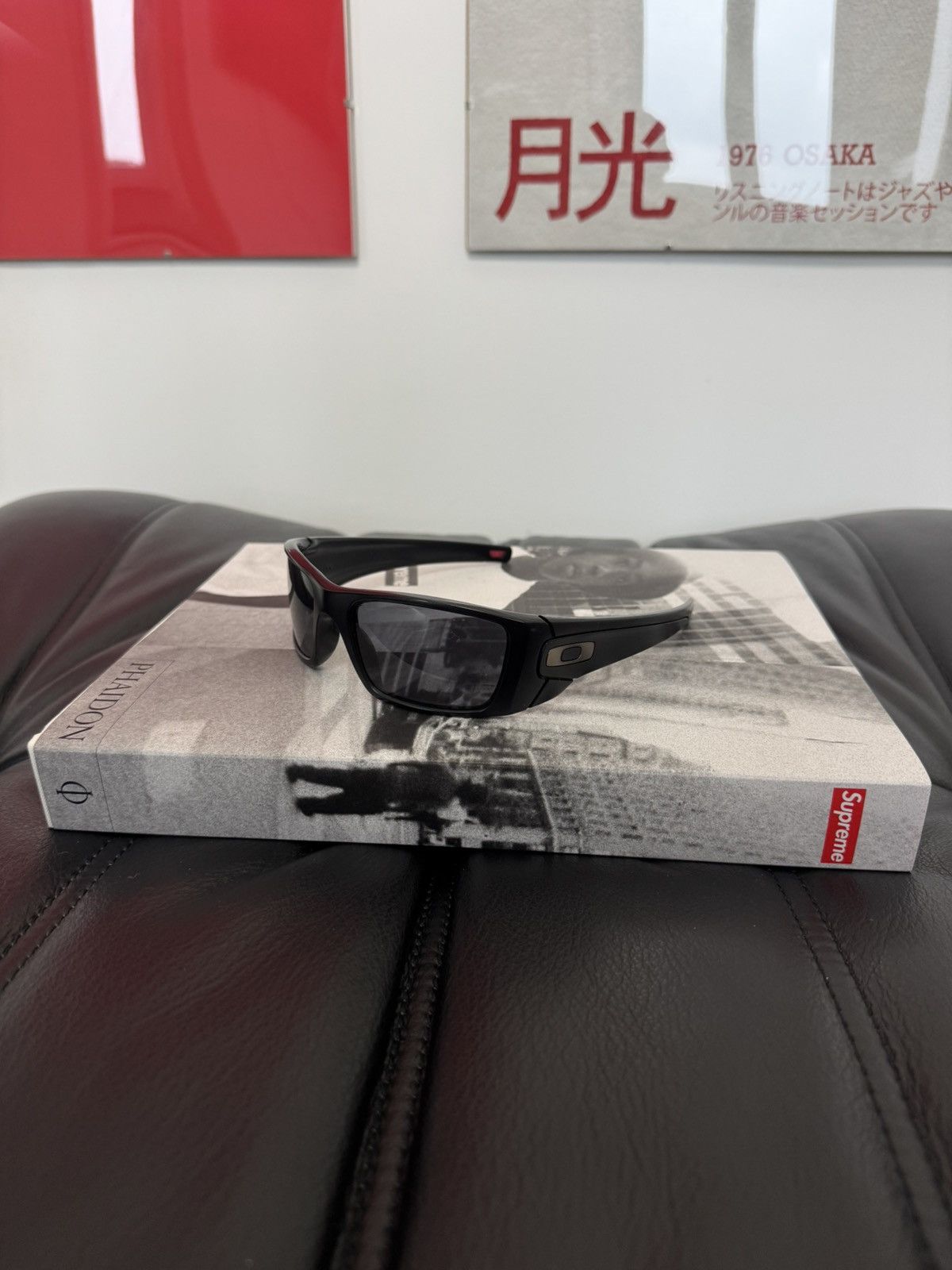 Vintage Oakley black glasses sunglasses rare archive hype