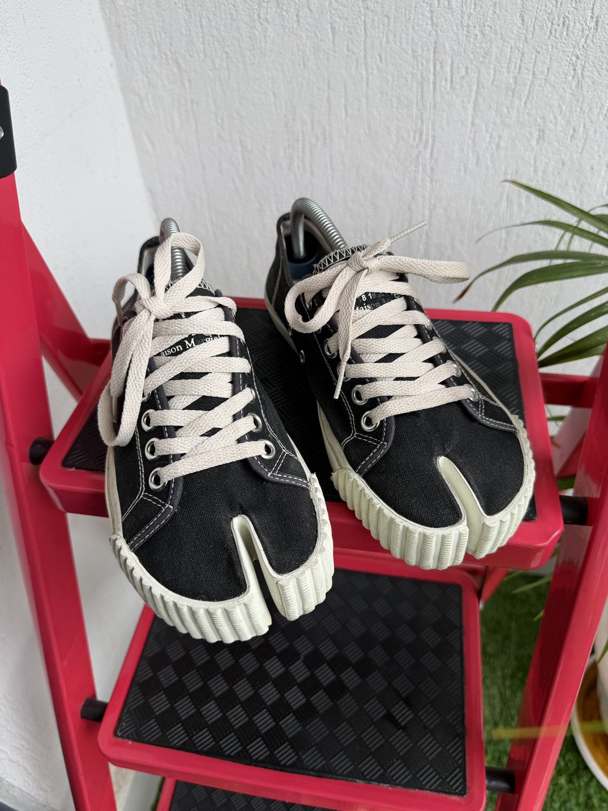 Maison Margiela tabi canvas sneaker Size US 8 / IT 38 - 2 Thumbnail