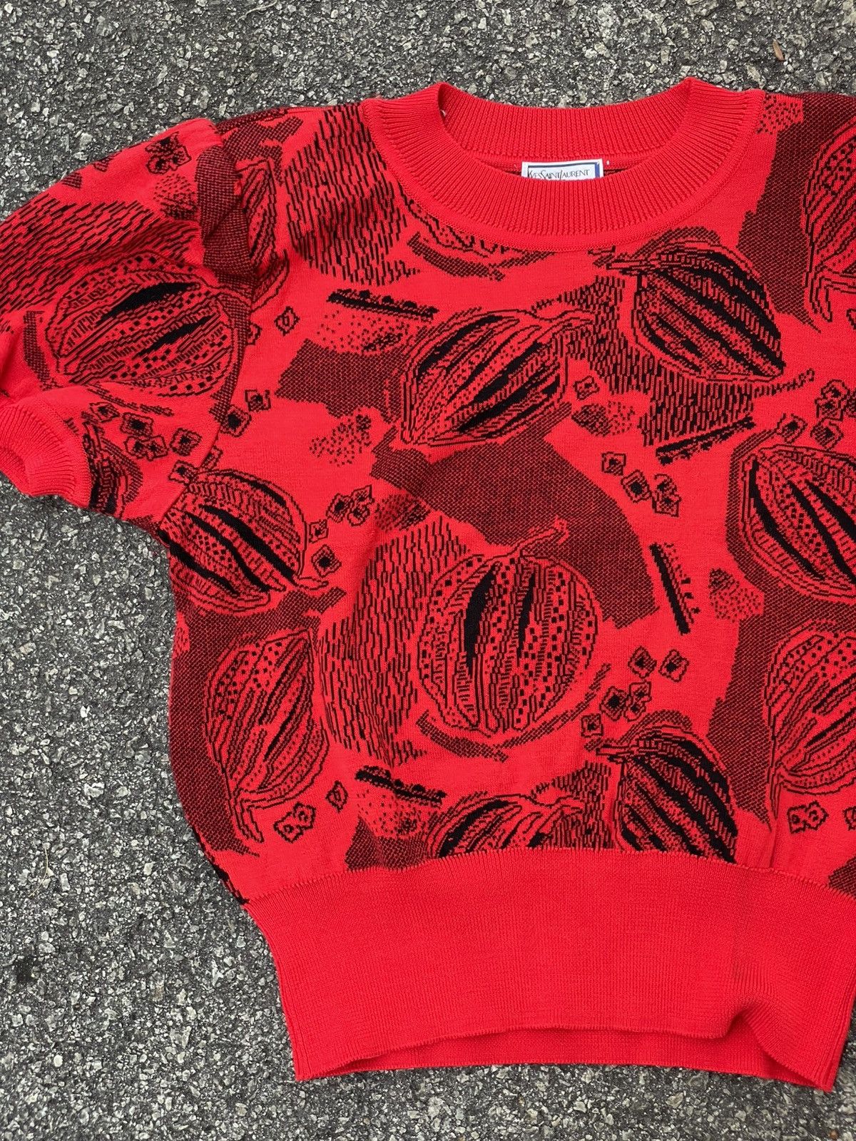 Yves Saint Laurent 90s Knitted Sweater (short sleeve) Size S / US 4 / IT 40 - 4 Thumbnail