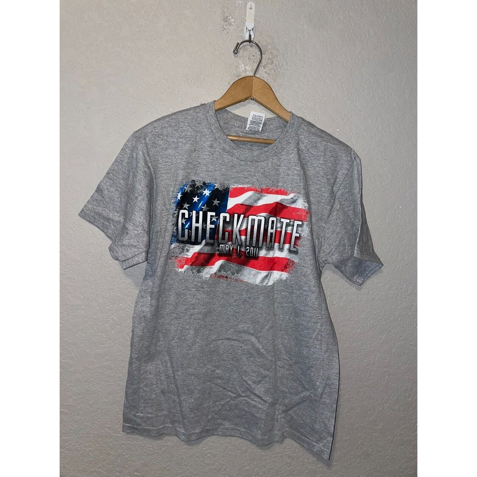 Jerzees Vintage Osama Bin Laden Shirt Death Date Checkmate May 1 M Size US M / EU 48-50 / 2 - 1 Thumbnail