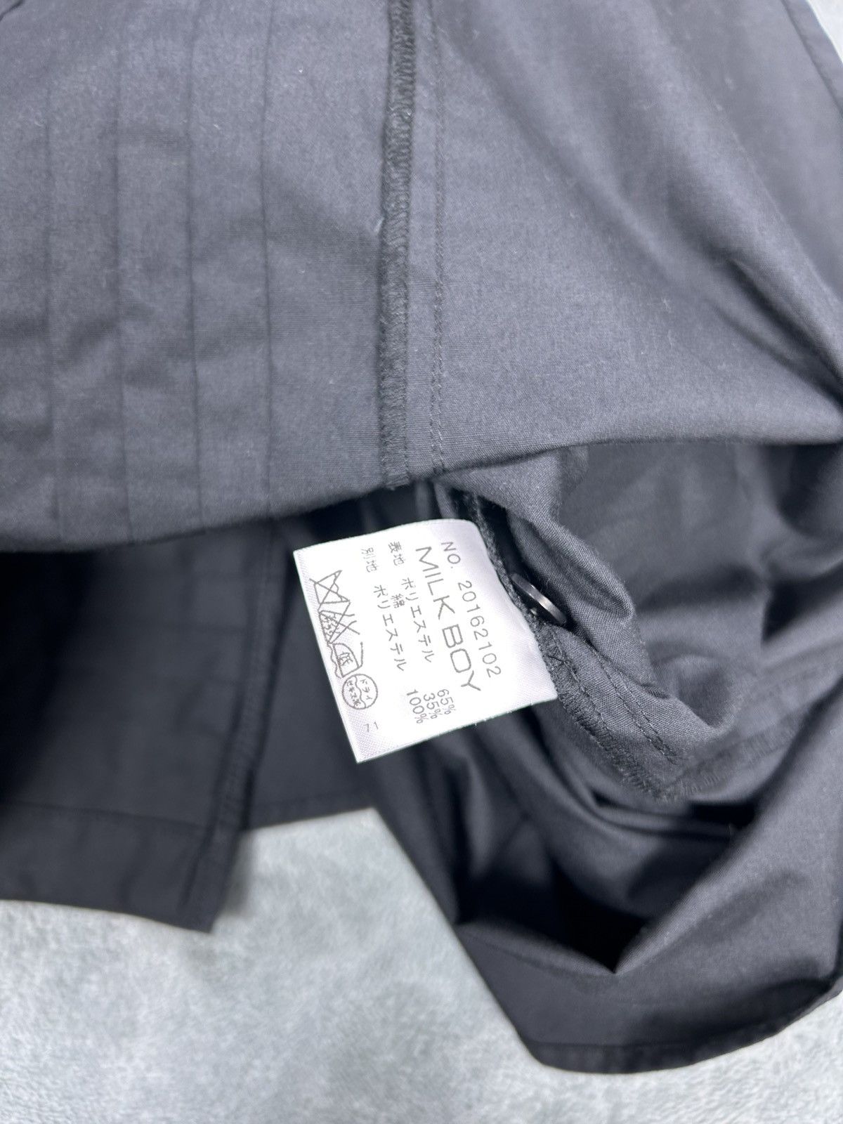 Japanese Brand Milk Boys Size US L / EU 52-54 / 3 - 6 Thumbnail