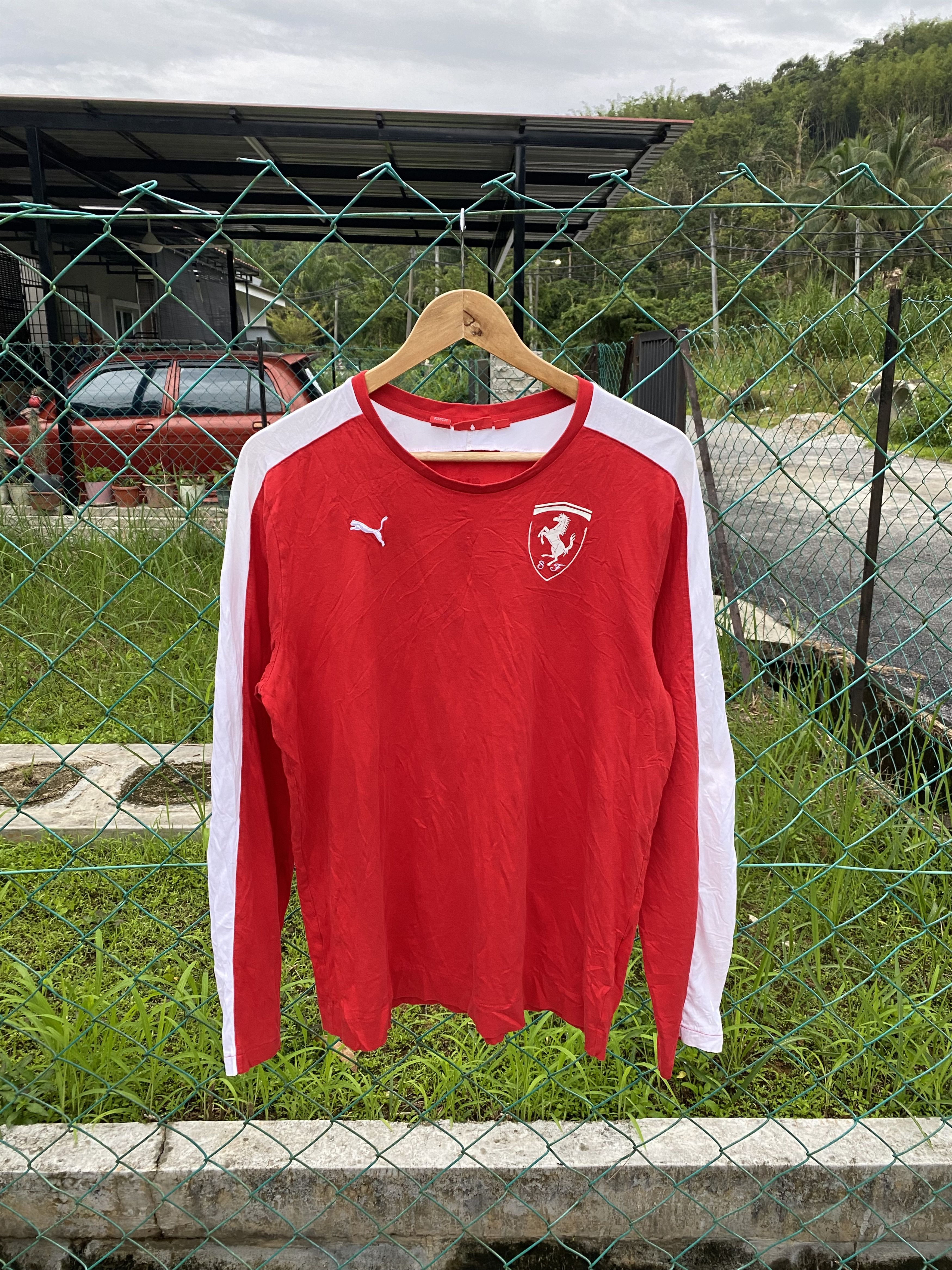 Ferrari × Formula 1 × Puma Puma X Ferarri long sleeve tee Size L / US 10 / IT 46 - 1 Thumbnail