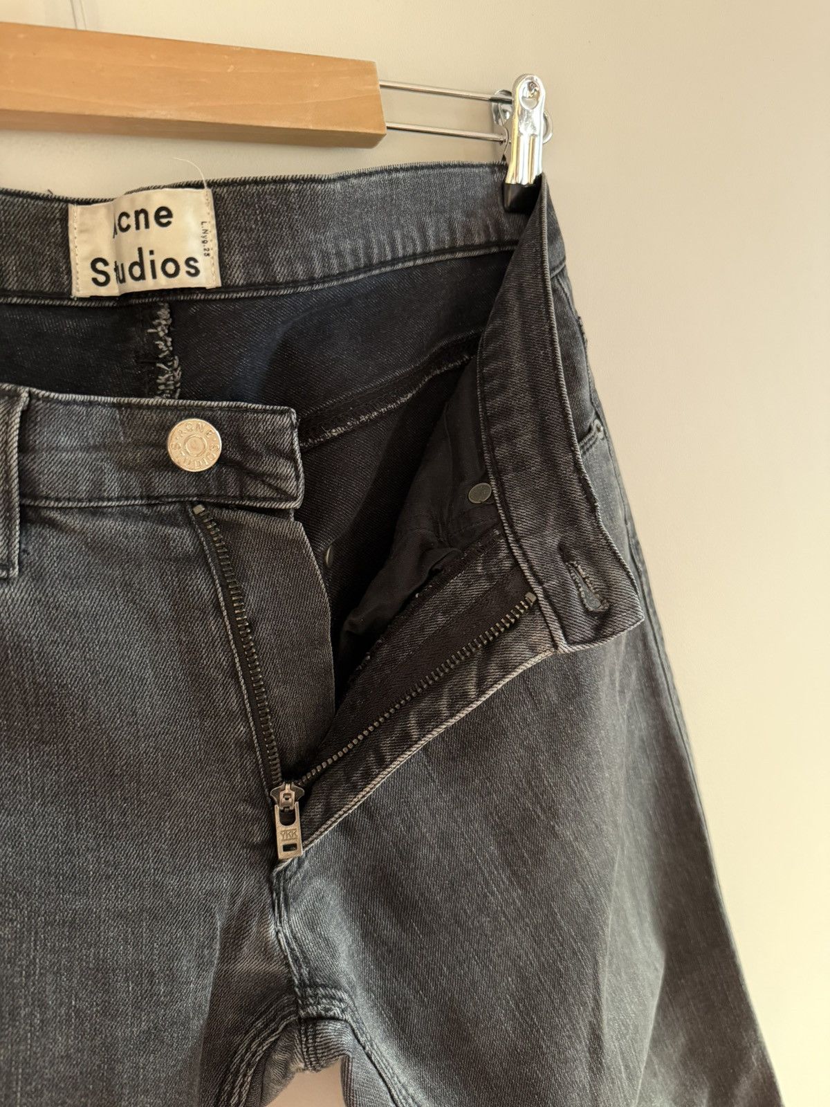 Acne Studios Acne Studios Max Used Cash Washed Black Slim Jeans Size US 30 / EU 46 - 6 Thumbnail