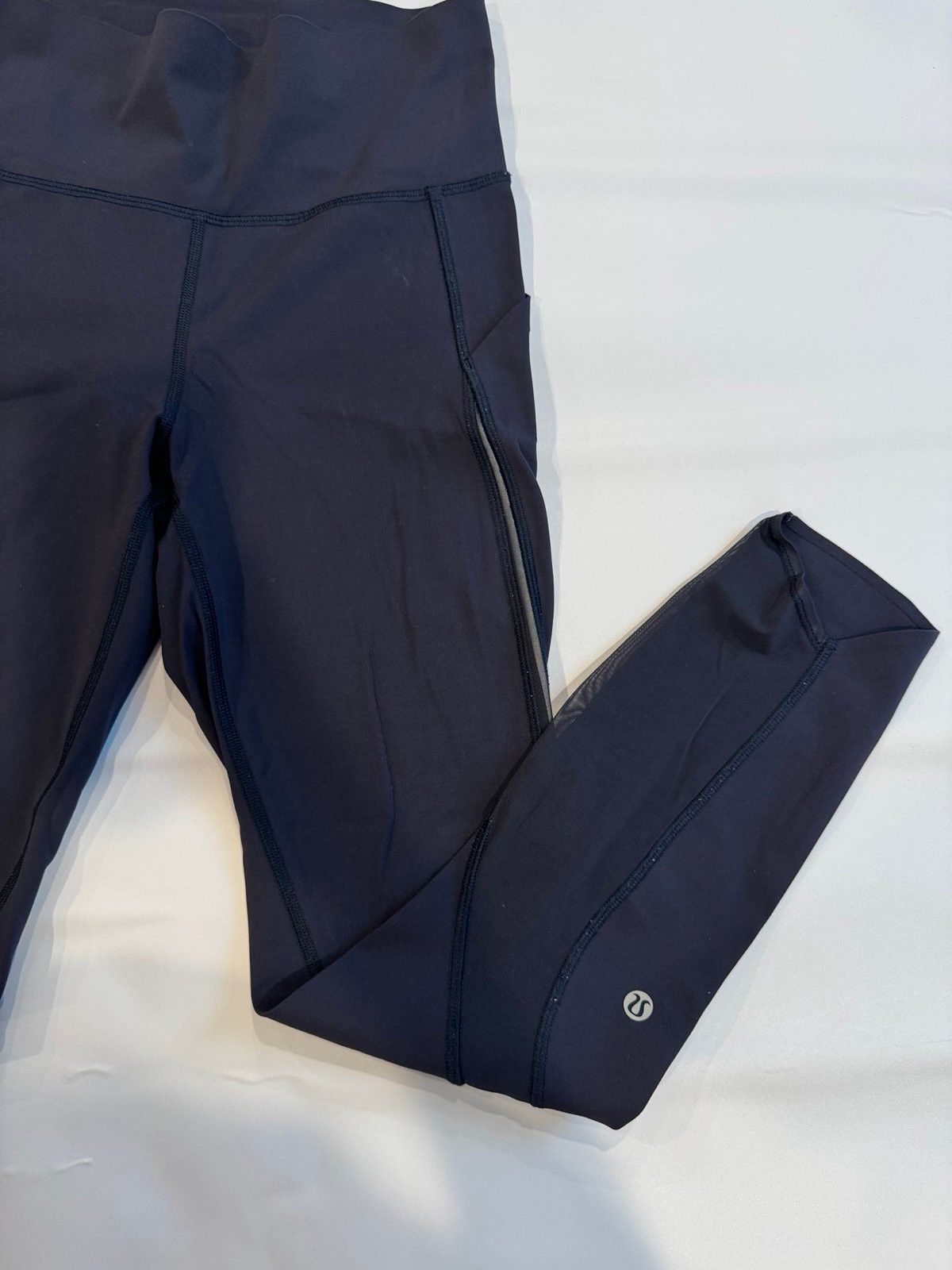 Lululemon Lululemon Blue Navy Leggins 6 Size 28" / US 6 / IT 42 - 2 Thumbnail