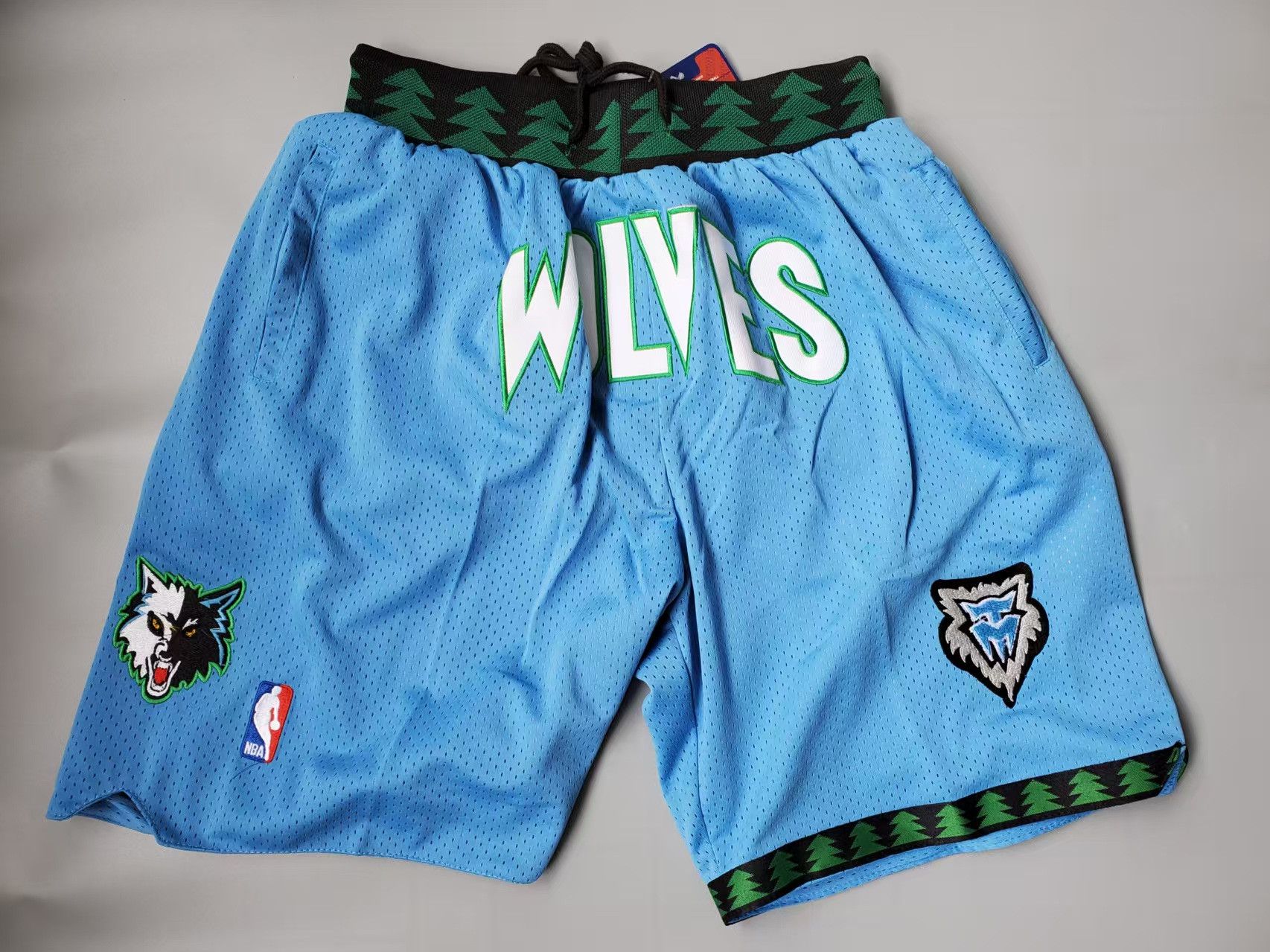 Men's Minnesota Timberwolves Short Vintage With Pocket XXL