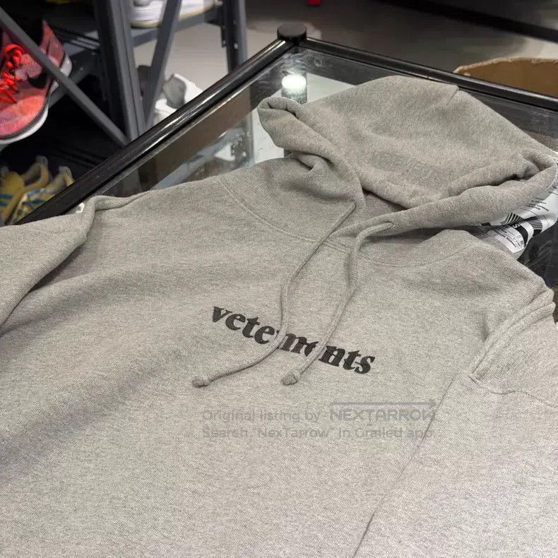 Vetements Vetements sweatshirt Size US M / EU 48-50 / 2 - 3 Thumbnail