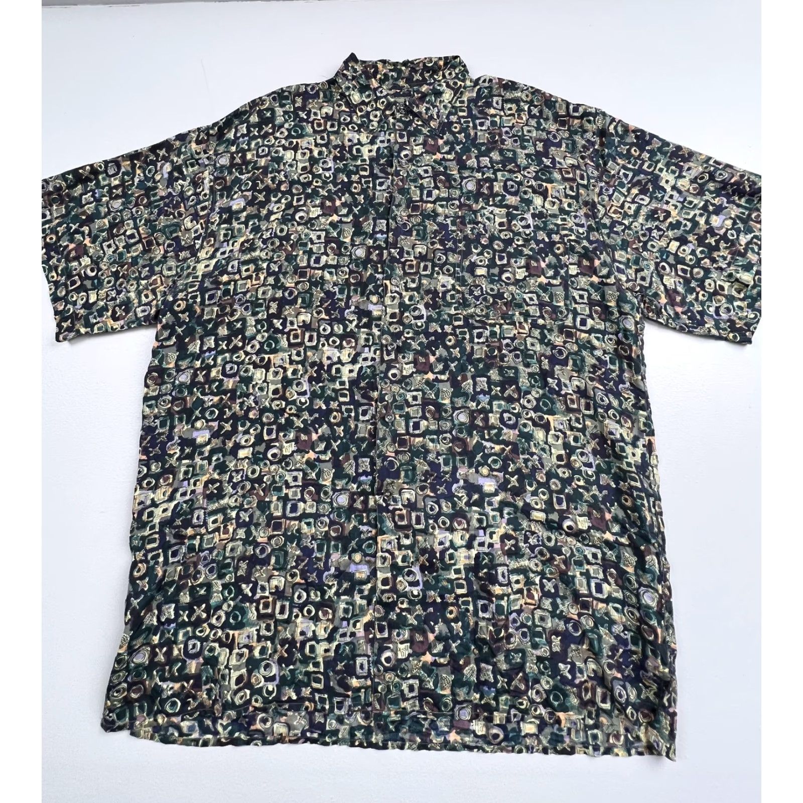 Vintage Robert Stock Shirt Mens XL Green Geometric Rayon Button Up Short Sleeve Casual Size US XL / EU 56 / 4 - 2 Thumbnail