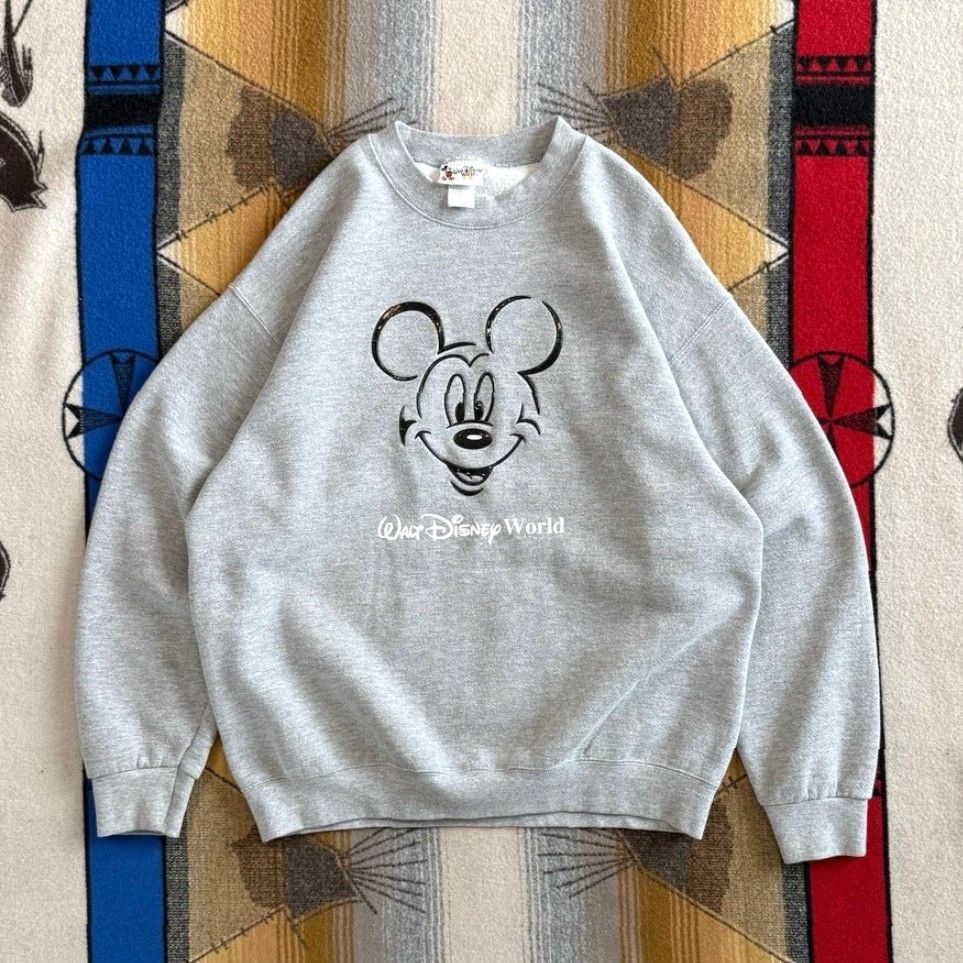 Disney VINTAGE Disney Walt Disney World Mickey Mouse Crewneck Sweatshirt Men L Gray Crew Neck Sweatshirt Mickey Mouse 90s Disney Cartoon Solid Groupings? Size US L / EU 52-54 / 3 - 2 Thumbnail