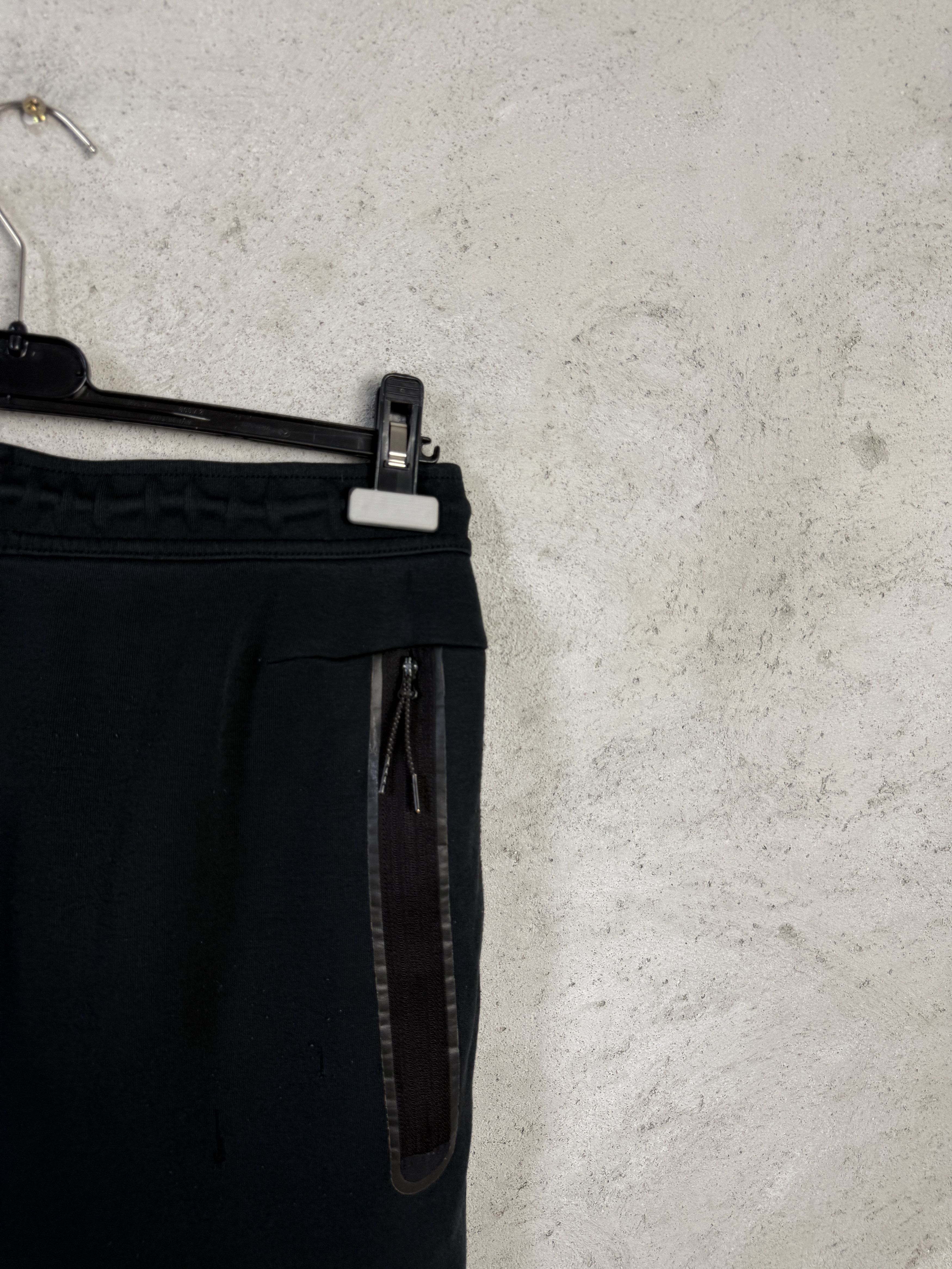 Nike Nike tech fleece sweatpants joggers drill drip trap Size US 28 / EU 44 - 4 Thumbnail