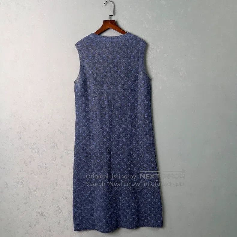 Louis Vuitton Louis Vuitton Cashmere wool blend full logo presbyopic dre Size L / US 10 / IT 46 - 2 Thumbnail