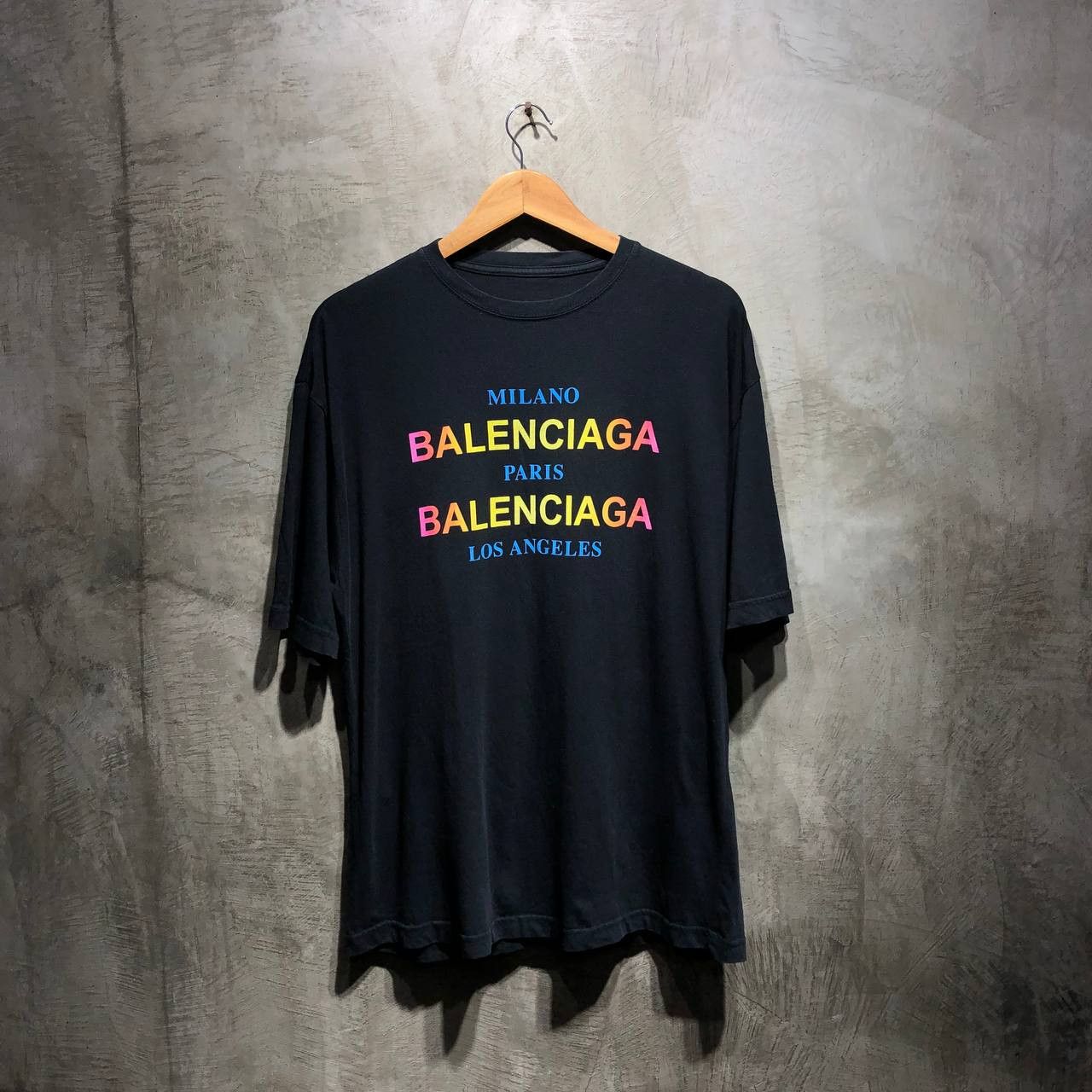 Balenciaga Balenciaga Cities Logo tee Size US L / EU 52-54 / 3 - 1 Thumbnail