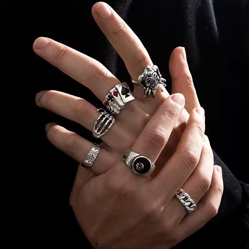 Jewelry 6 pieces Set Creative Skull Head Poker Bat Rings Size ONE SIZE - 4 Thumbnail