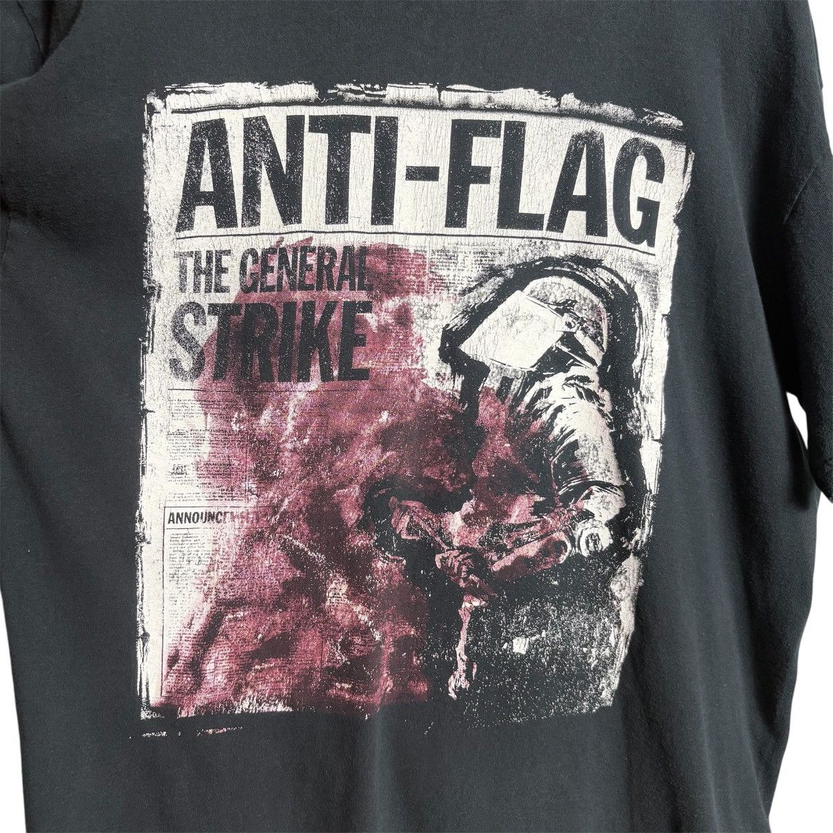 Band Tees Vintage Y2K Anti-Flag Hardcore Punk Band Tee Size US L / EU 52-54 / 3 - 2 Thumbnail