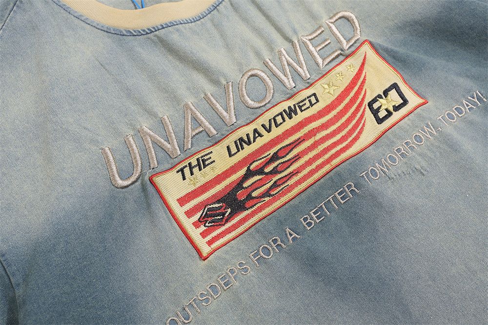 Japanese Brand × Vintage Letter Embroidered Denim Crew Neck Vintage T-Shirt Size US L / EU 52-54 / 3 - 4 Thumbnail