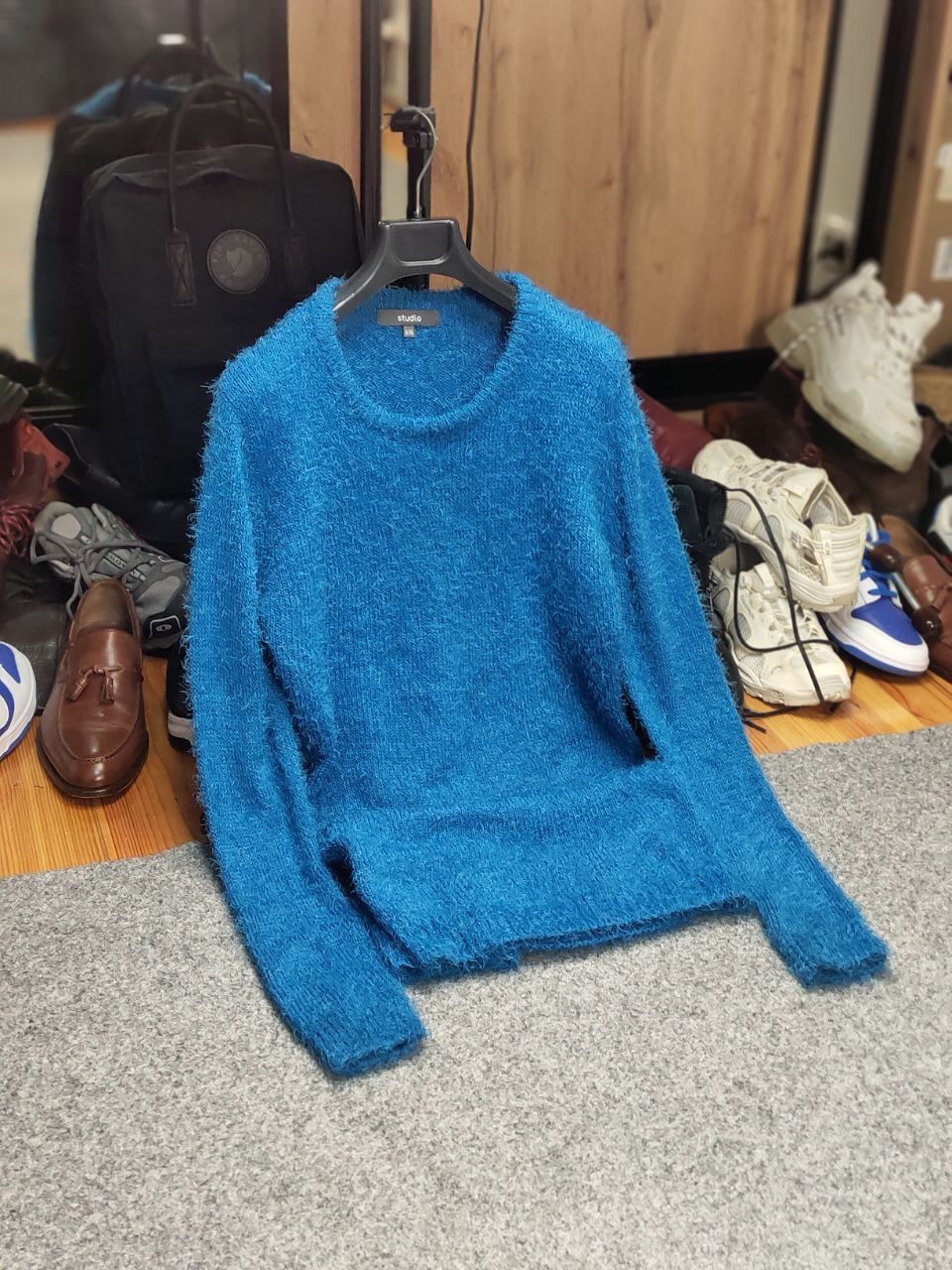 Japanese Brand Vintage 90's Japanese Blue Mohair Style Fuzzy Sweater Hype Size US M / EU 48-50 / 2 - 21 Thumbnail