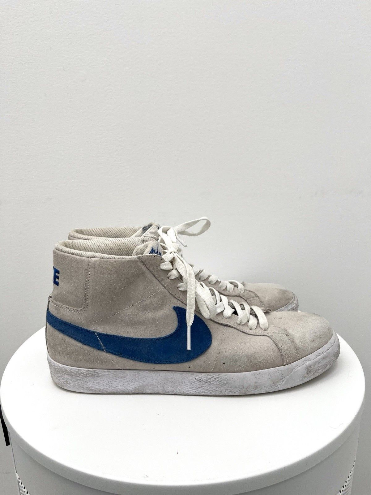 Nike Nike SB Blazer Mid Laser Blue Suede Size 10 Skateboard Size US 10 / EU 43 - 8 Thumbnail