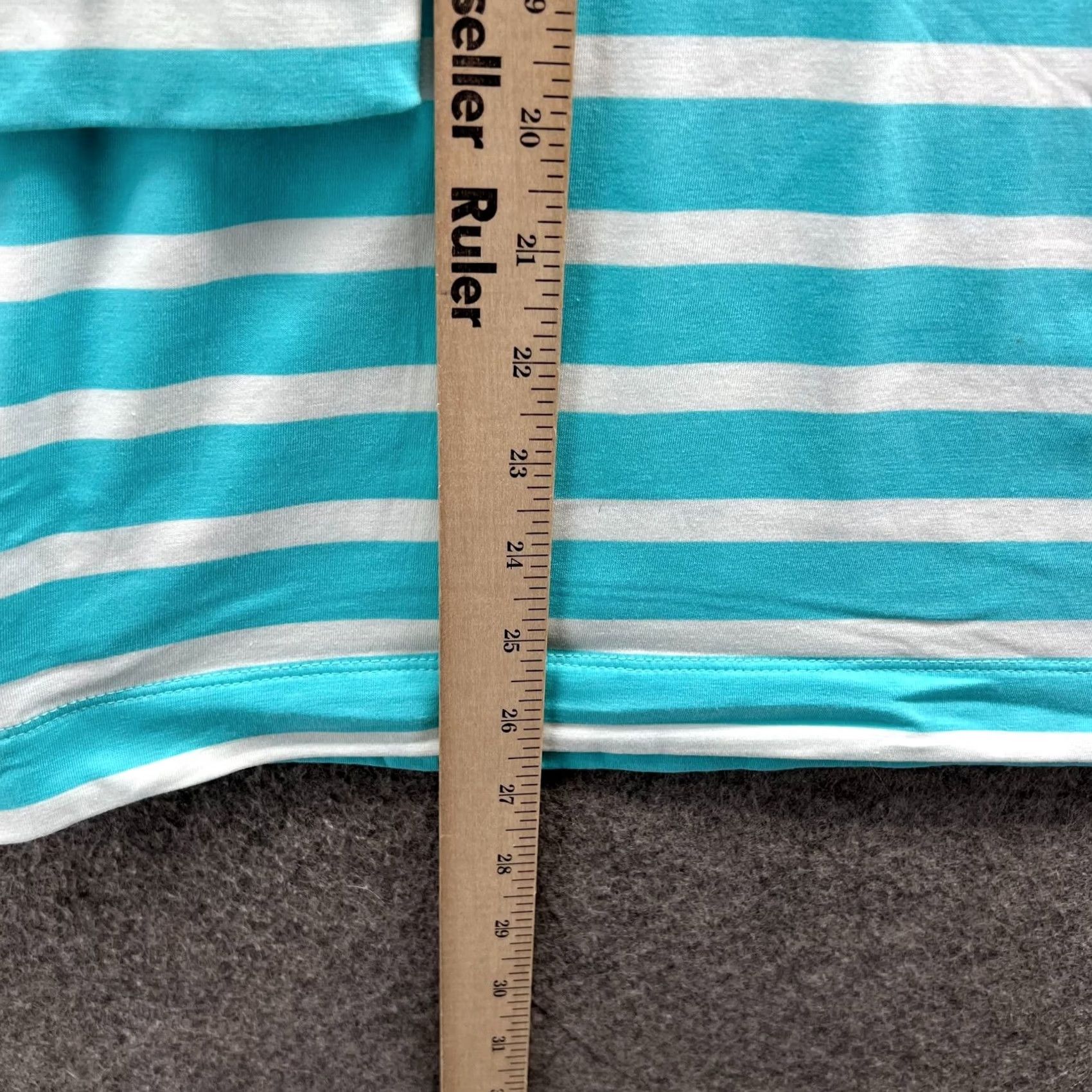 Nike VINTAGE Nike Shirt Womens 2XL Blue White Stripes Round Neck Dri Fit UV 3/4 Sleeve Size XXL / US 16-18 / IT 52-54 - 4 Thumbnail