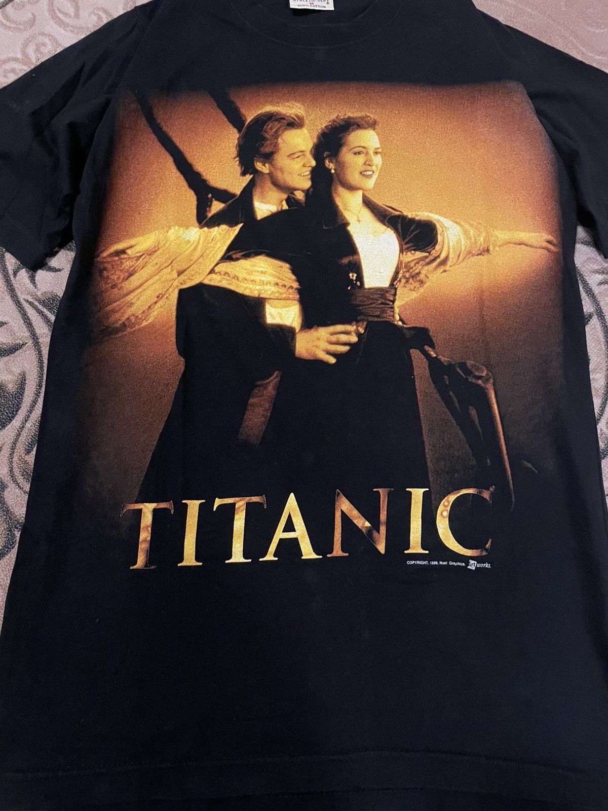 Vintage Vintage Titanic shirt Size US M / EU 48-50 / 2 - 2 Thumbnail