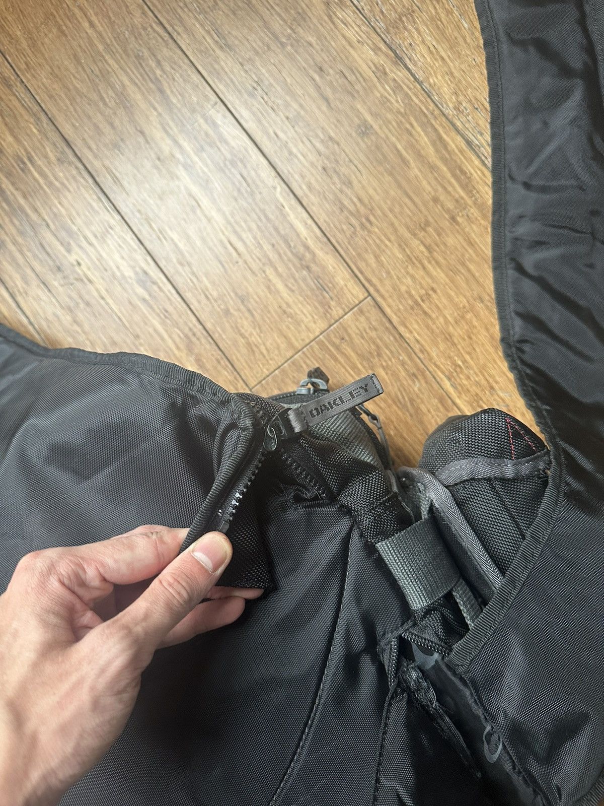 Oakley Oakley Vintage Tactical Field Gear Messenger Sling Gorpcore Size ONE SIZE - 7 Thumbnail