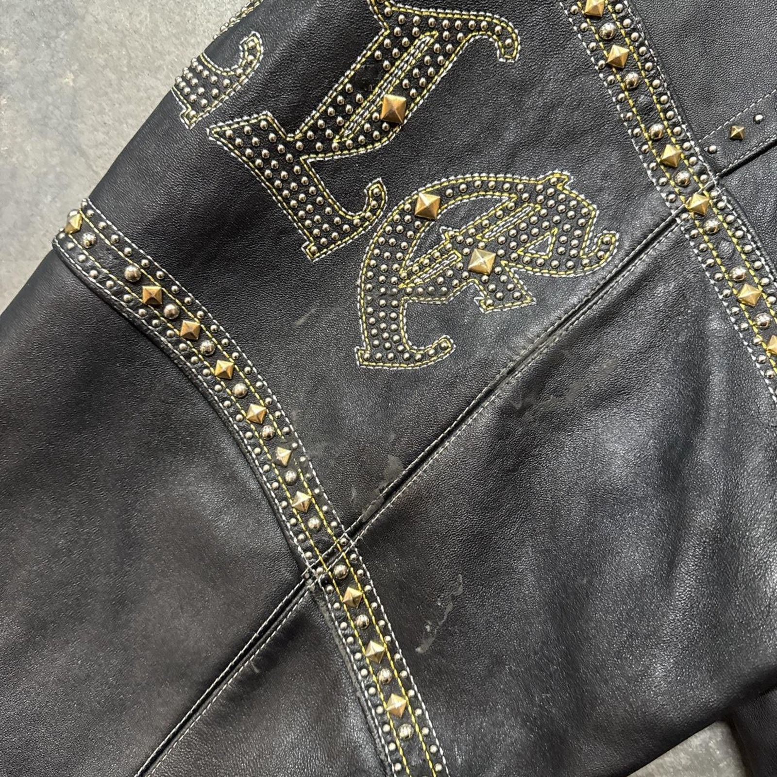 Pelle Pelle × Vintage Vintage Pelle Pelle Marc Buchanan Studded Rap Leather Jacket Size US XXL / EU 58 / 5 - 7 Thumbnail