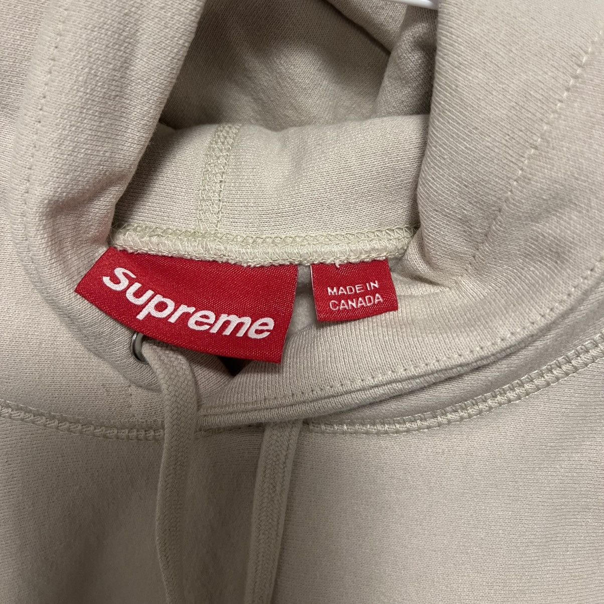 Supreme FW24 SUPREME Box Logo Hooded Sweatshirt Stone Size Large Size US L / EU 52-54 / 3 - 3 Thumbnail