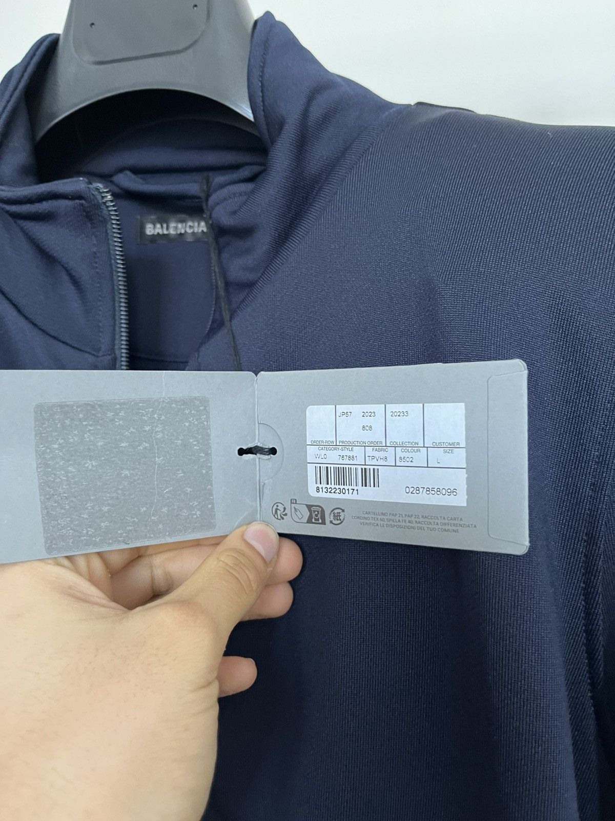 Balenciaga Balenciaga fall winter 2023 runway zipper with shoulder pad Size L / US 10 / IT 46 - 9 Thumbnail