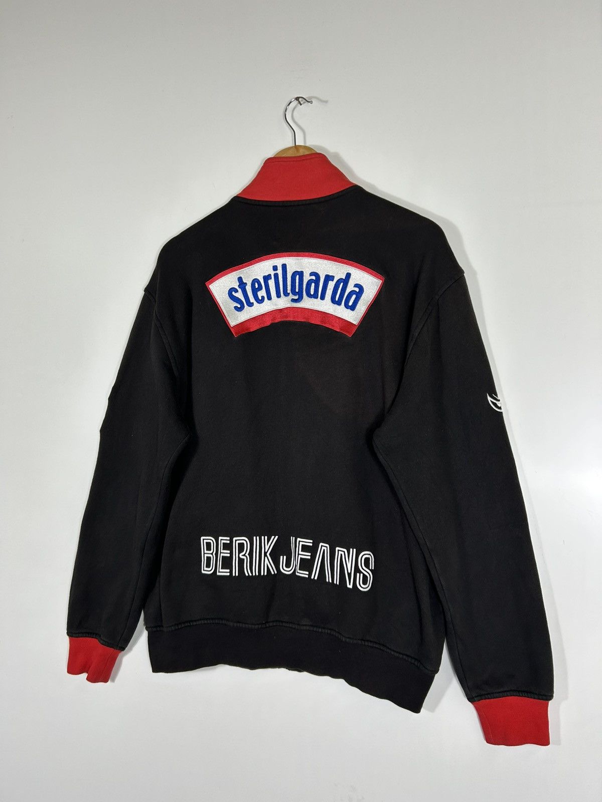 Ducati Ducati Racing Team Jacket-Sterilgarda Vodafone MotoGP Style Size US L / EU 52-54 / 3 - 15 Thumbnail