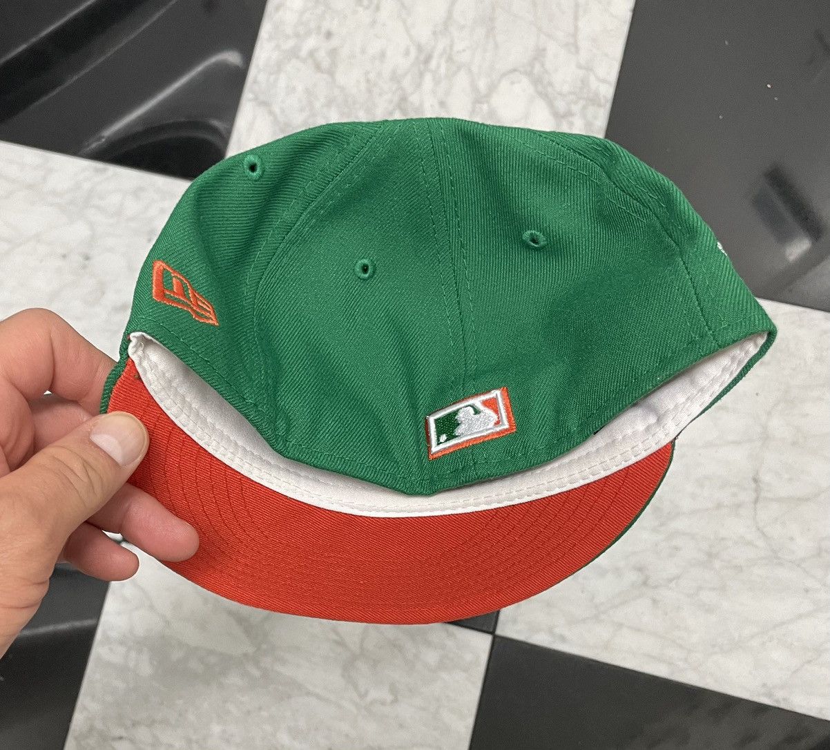 New Era 🔥Exclusive Dodgers fitted 6 7/8 Size ONE SIZE - 4 Thumbnail