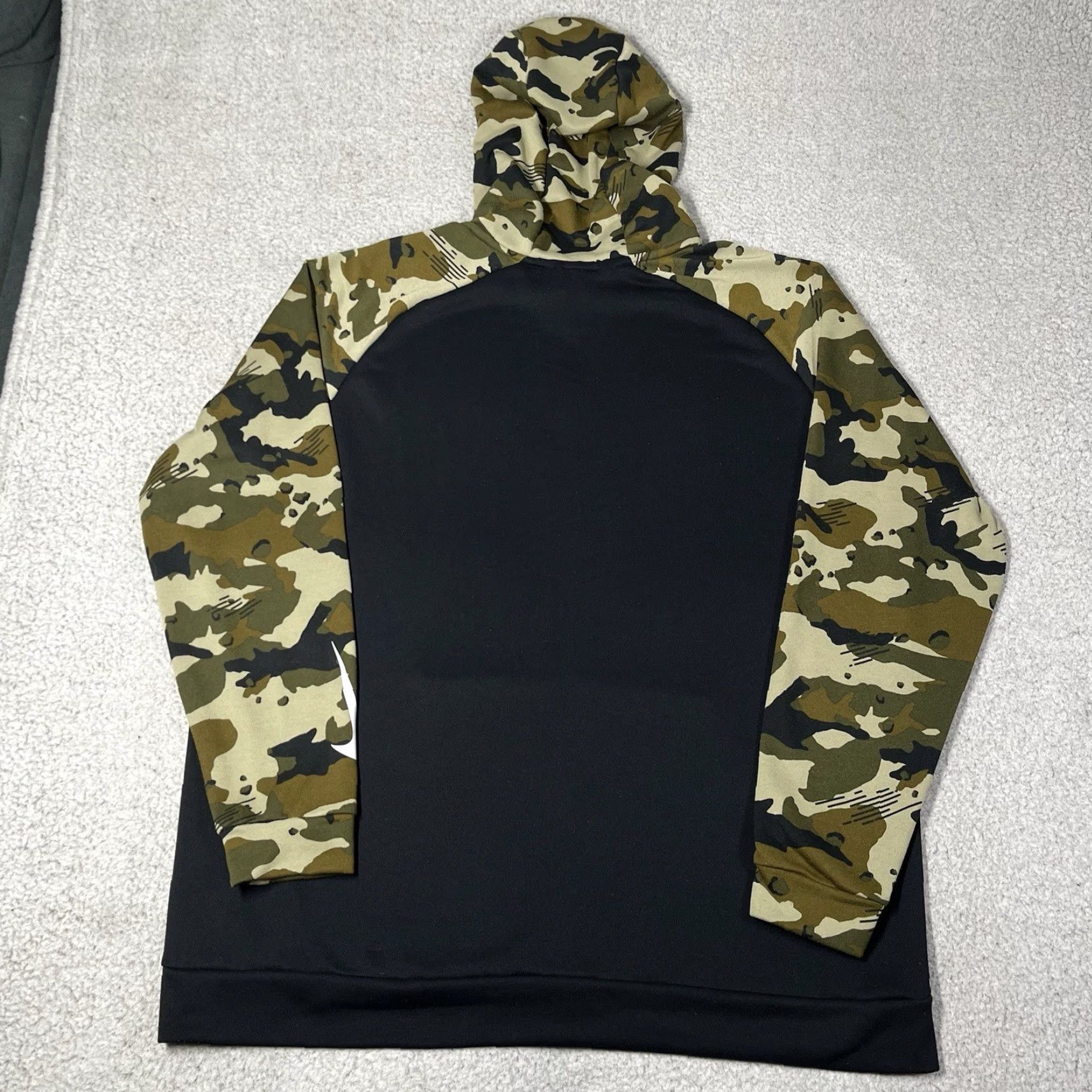 Nike Nike Hoodie Mens 2XL Full Zip Camouflage Dri-Fit Athletic Performance Outdoor Size US XXL / EU 58 / 5 - 6 Thumbnail