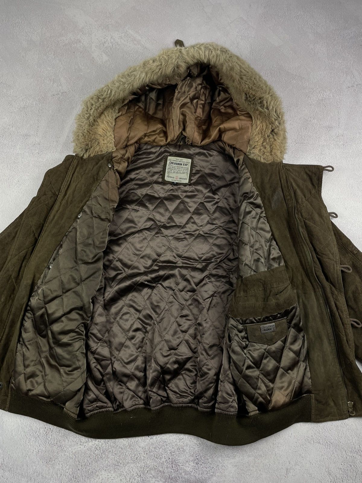 Chevignon × Vintage Chevignon Suede Bomber Jacket Clifford Office Ontario Canada Size US M / EU 48-50 / 2 - 16 Thumbnail