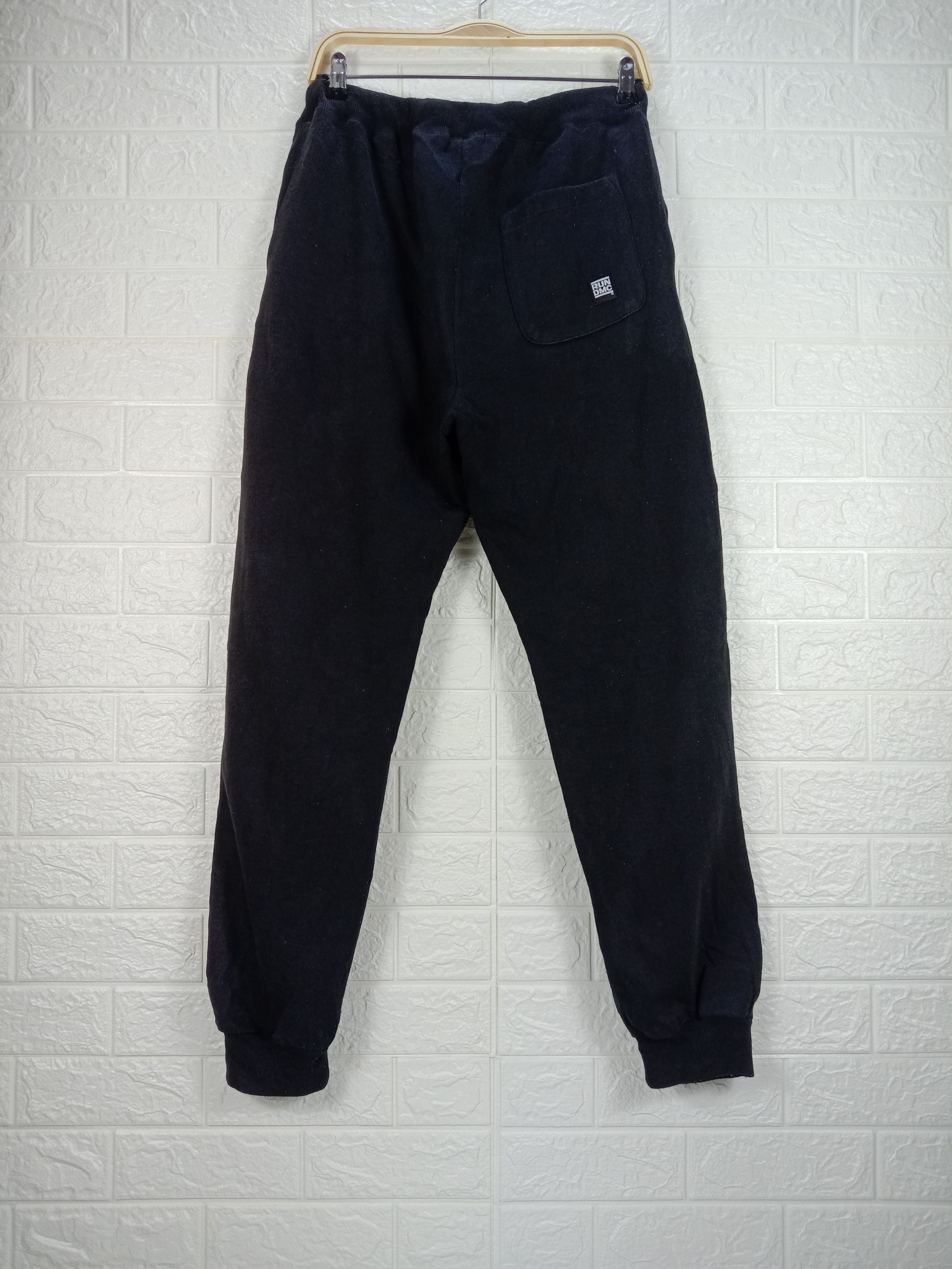 RUN DMC Vintage Run Dmc Black Jogger Pants Size US 33 - 5 Thumbnail